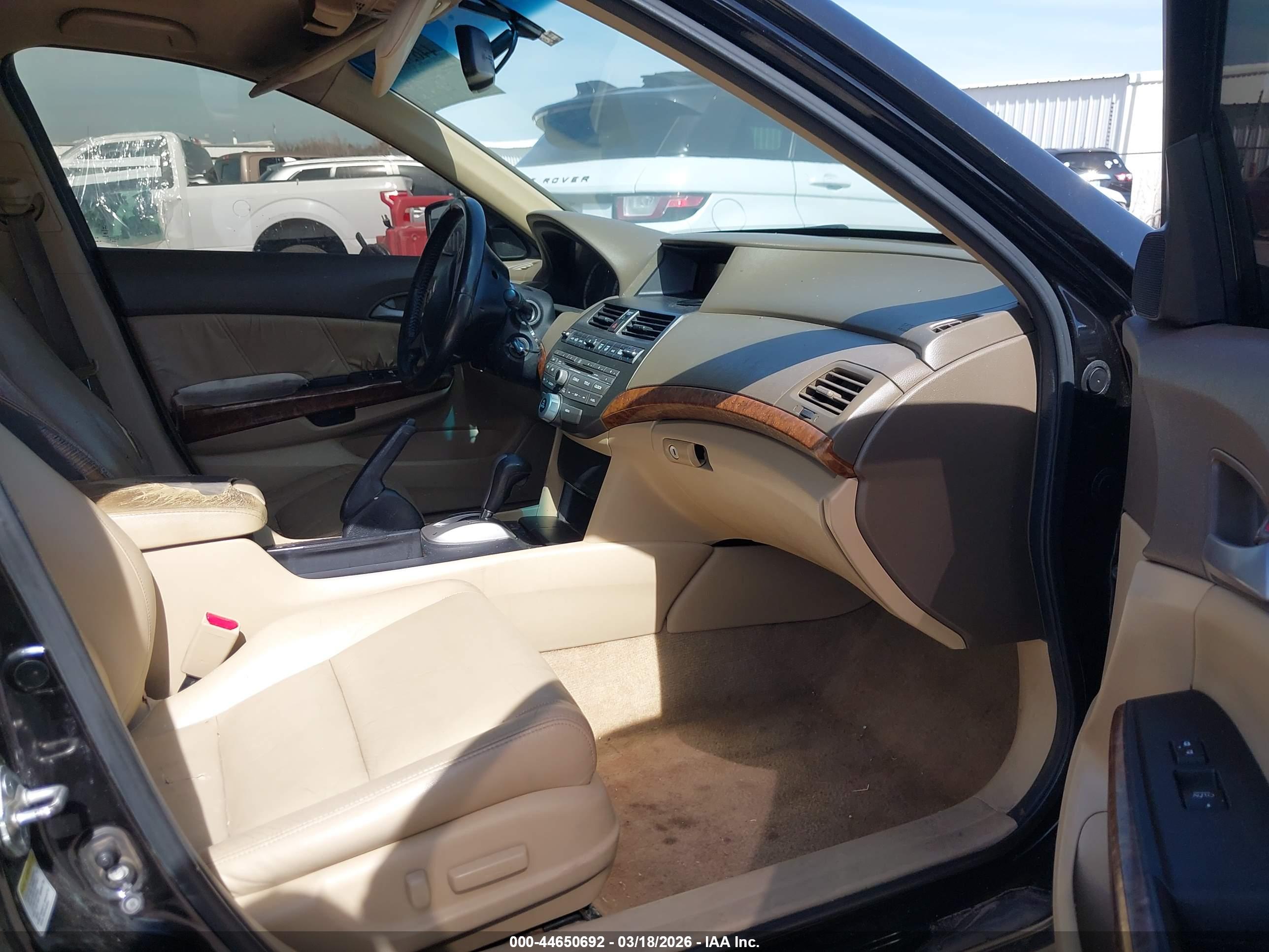 HONDA ACCORD image 5