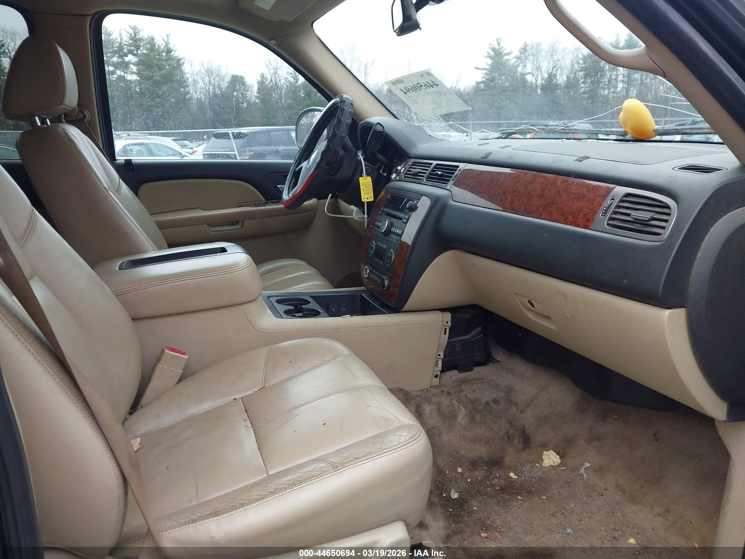 CHEVROLET AVALANCHE image 5