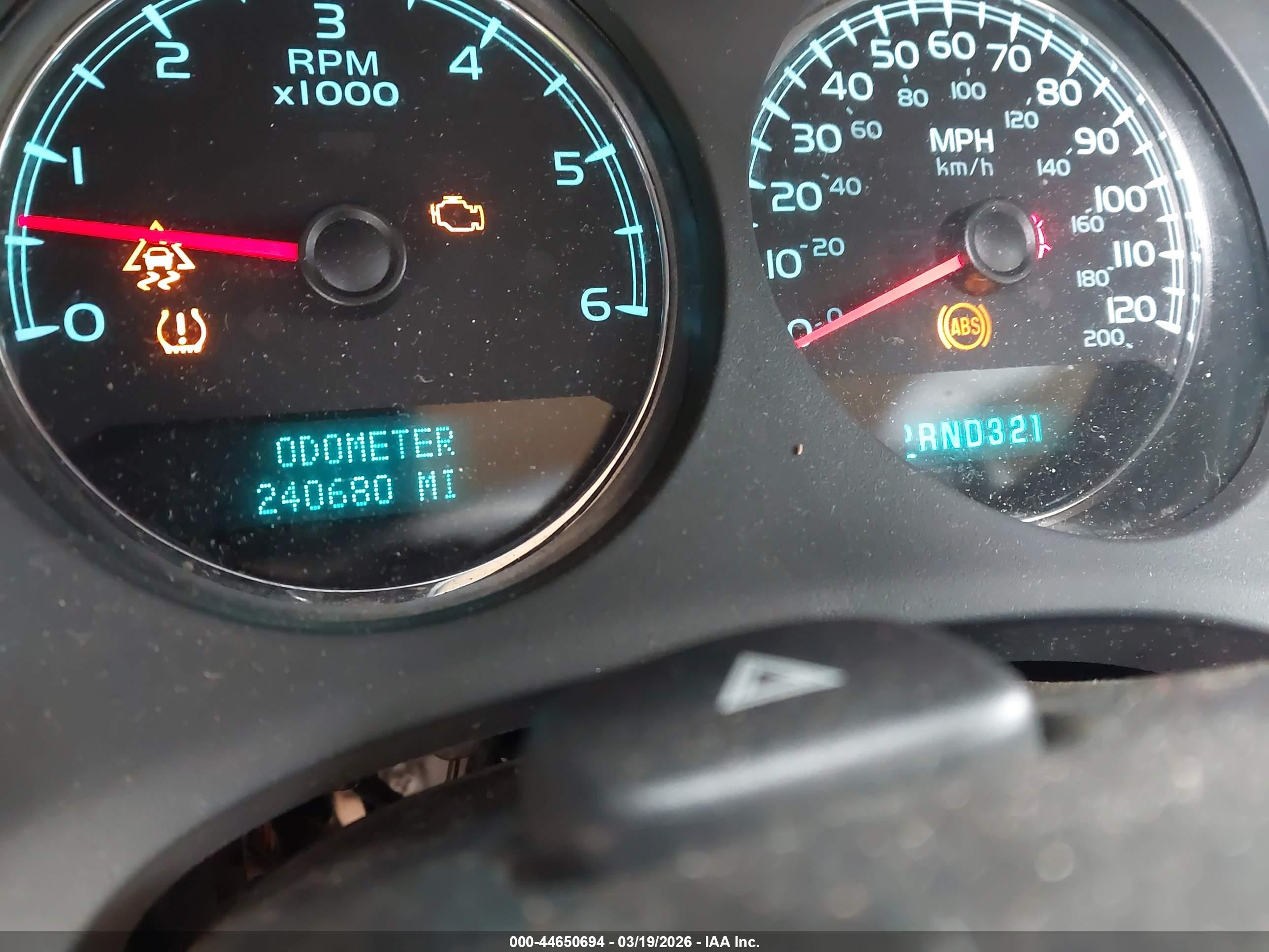 CHEVROLET AVALANCHE image 7