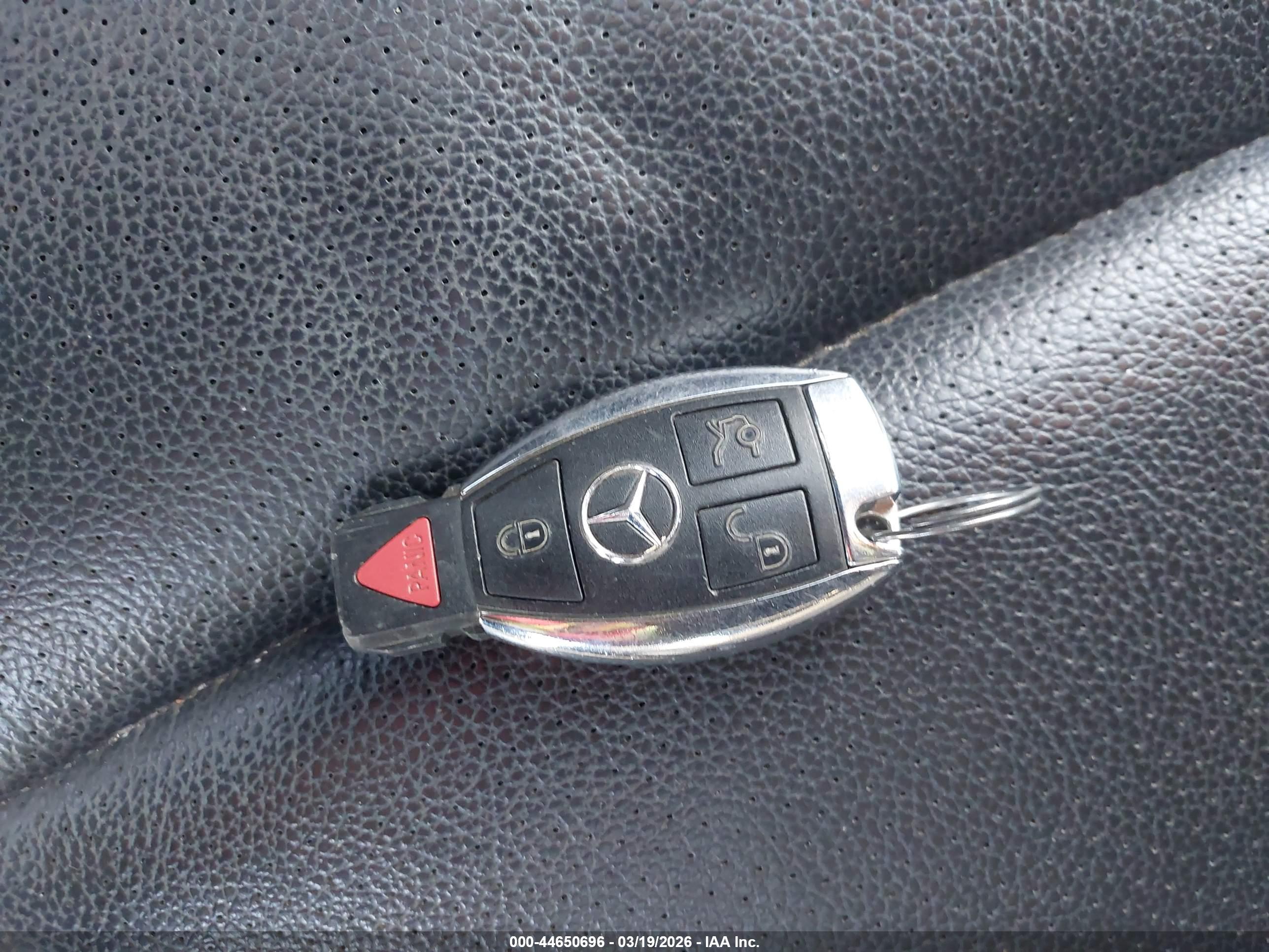 MERCEDES-BENZ C image 11
