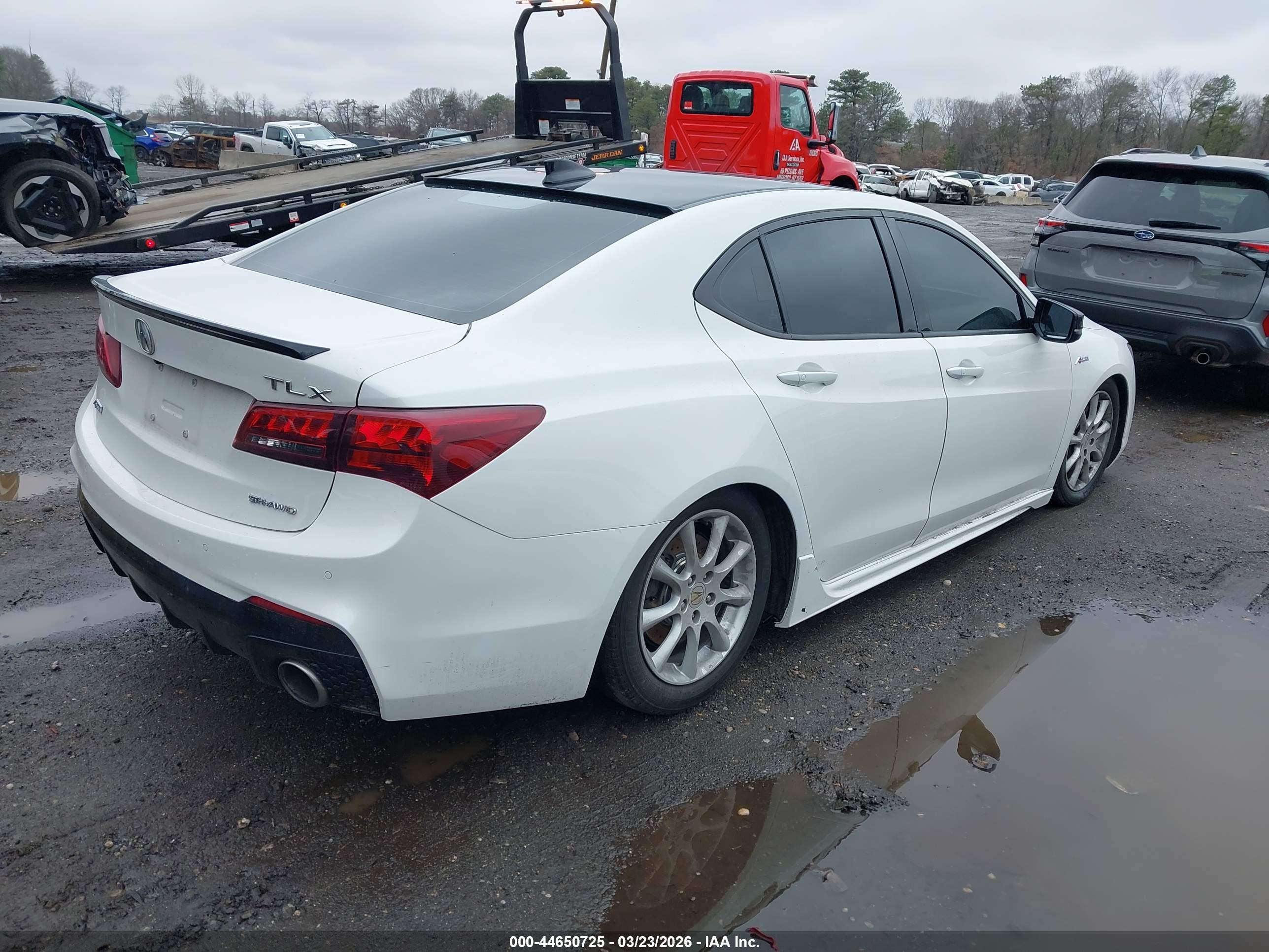 ACURA TLX image 4