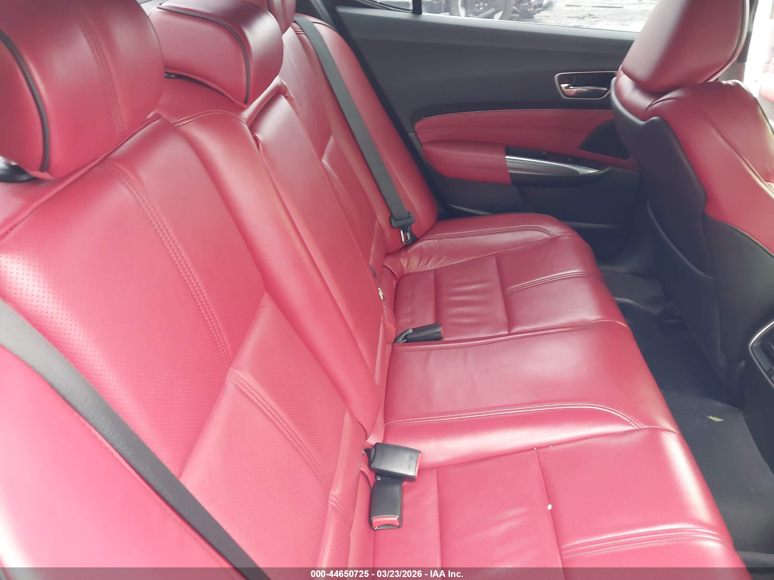 ACURA TLX image 8