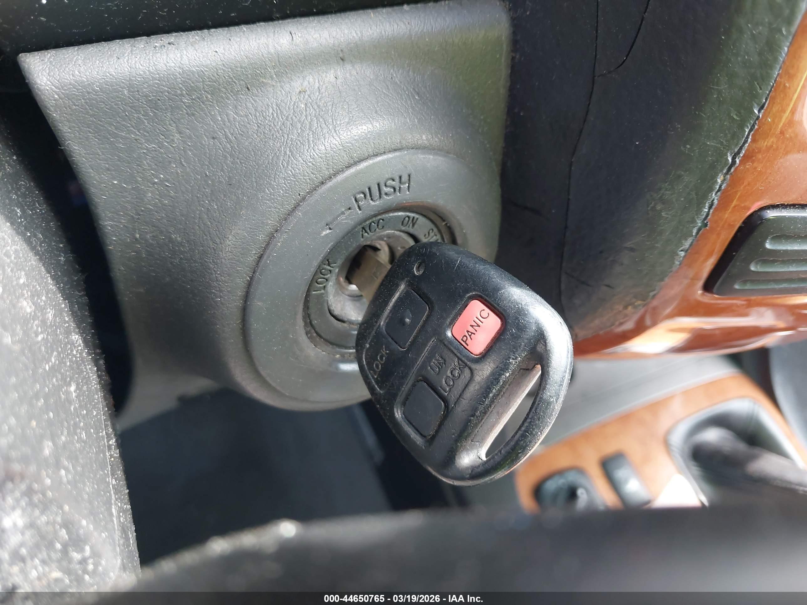 LEXUS GX image 11