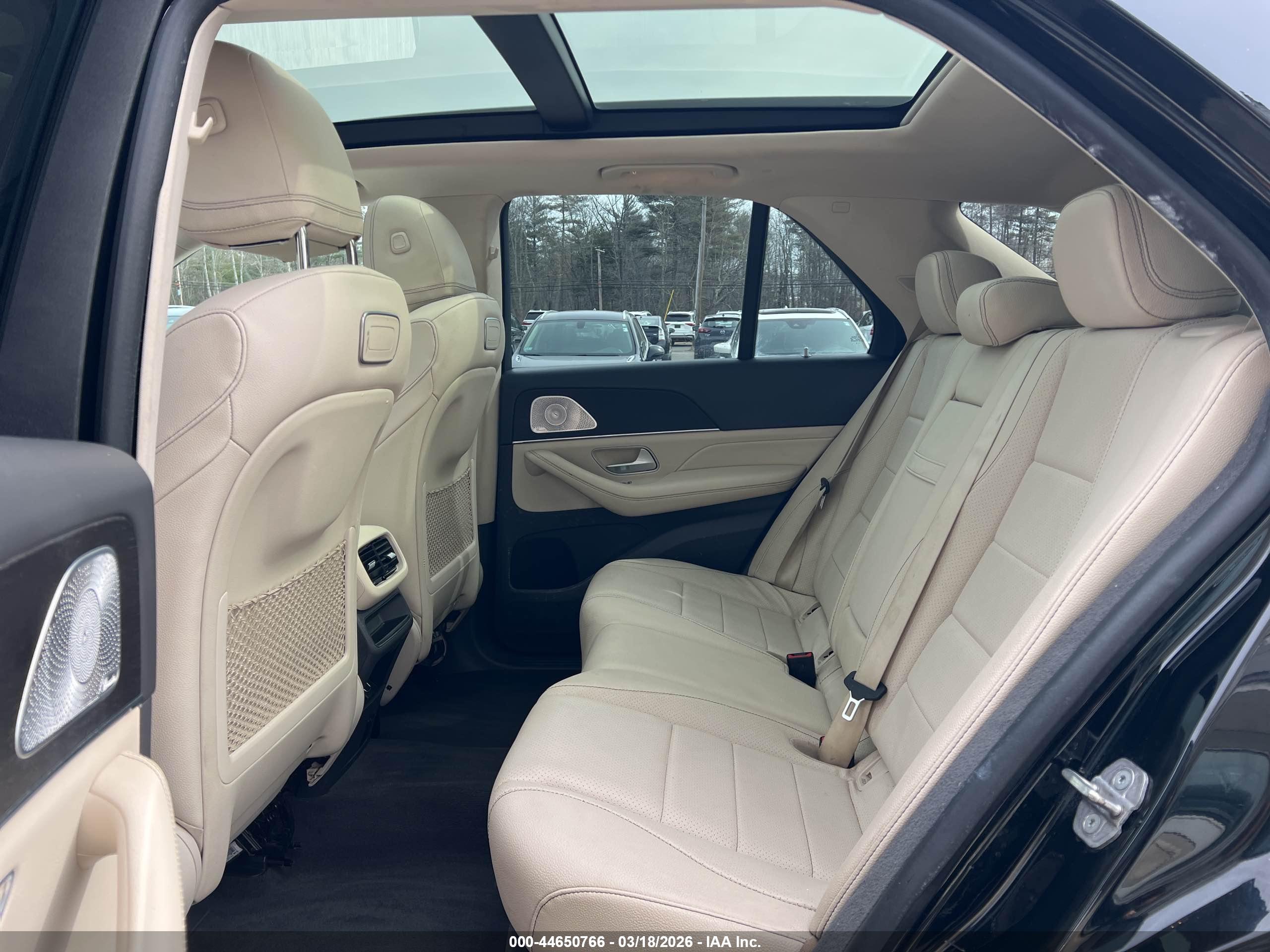 MERCEDES-BENZ GLE image 8