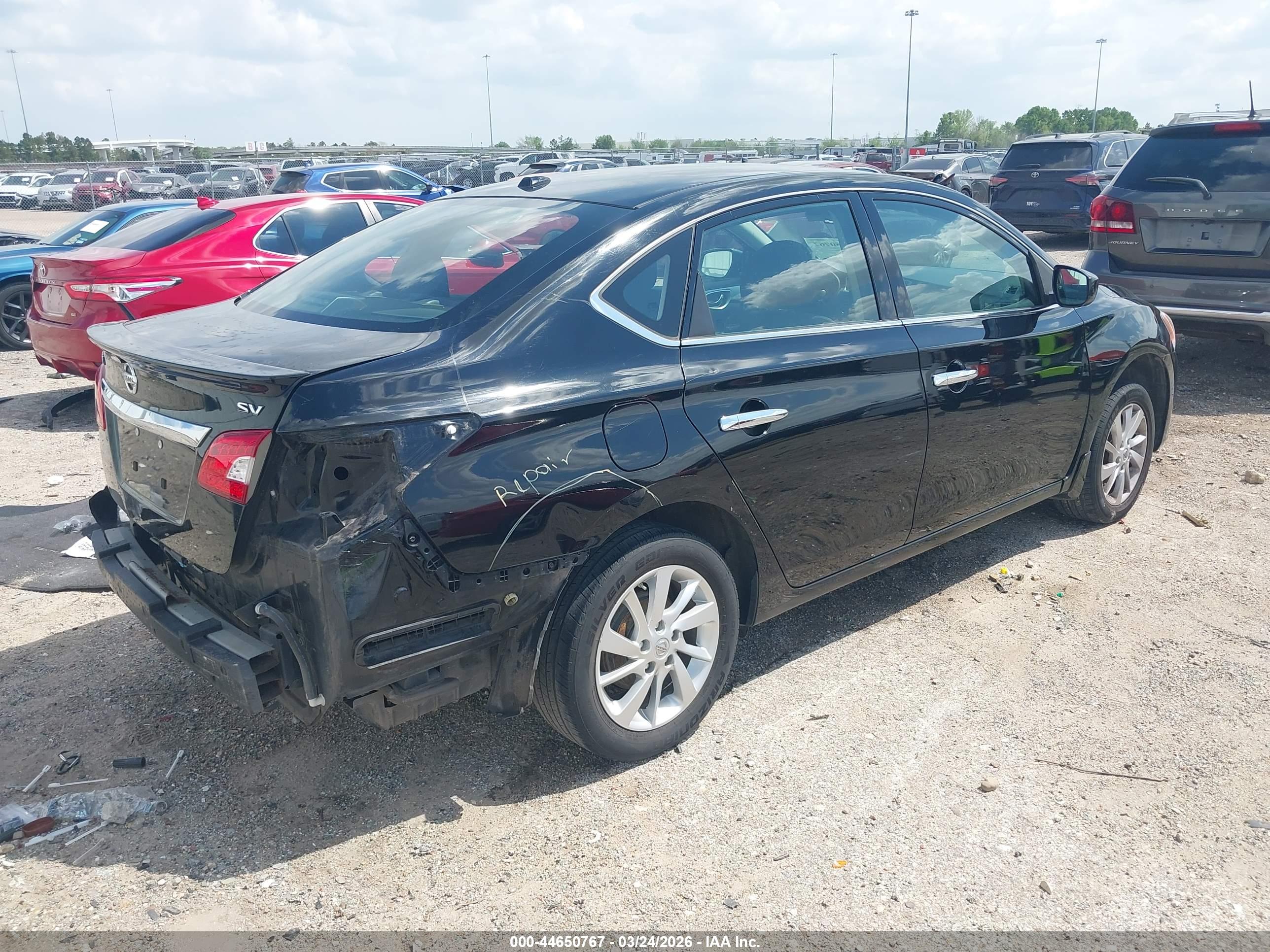 NISSAN SENTRA image 4