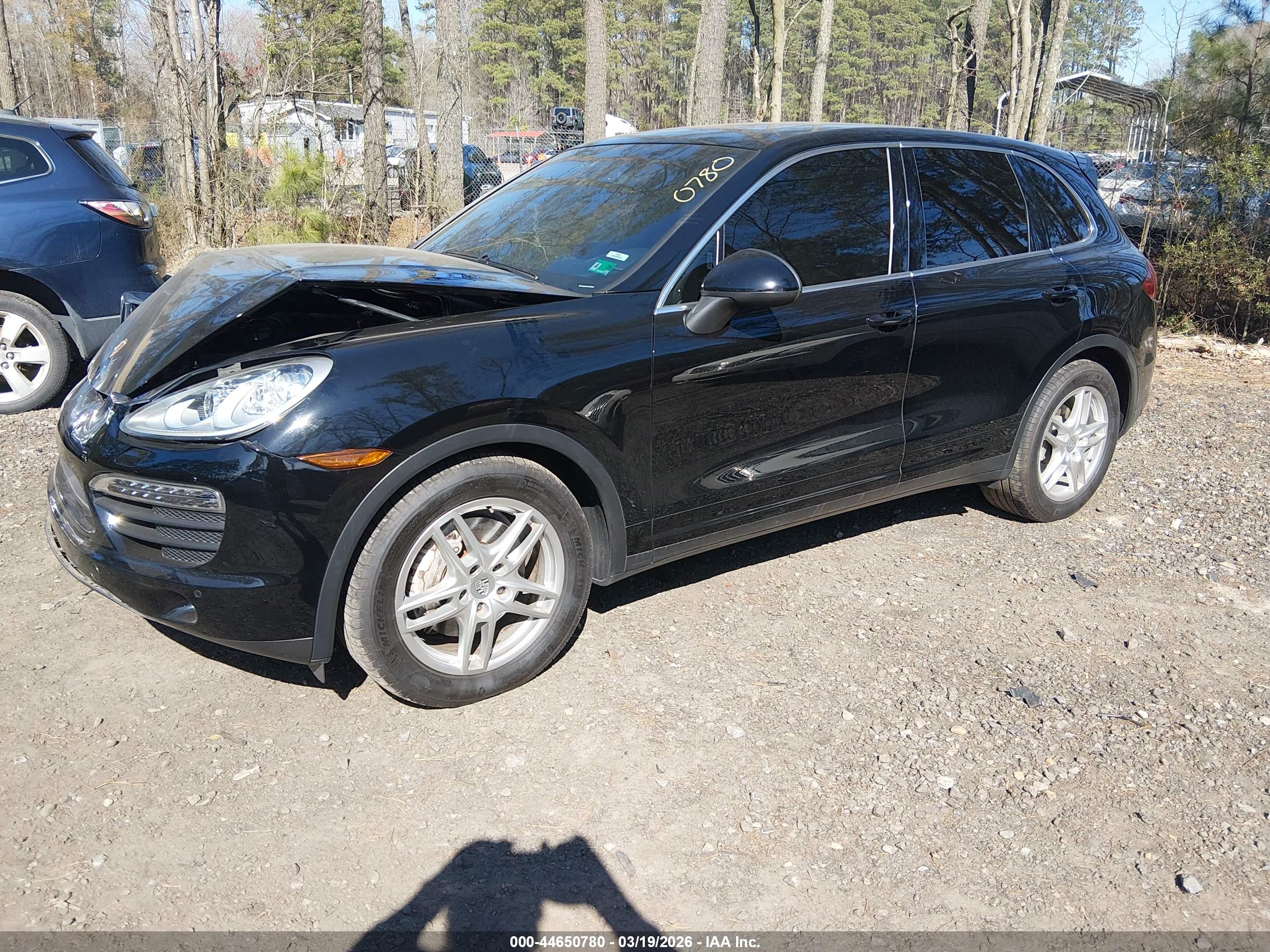 PORSCHE CAYENNE image 2