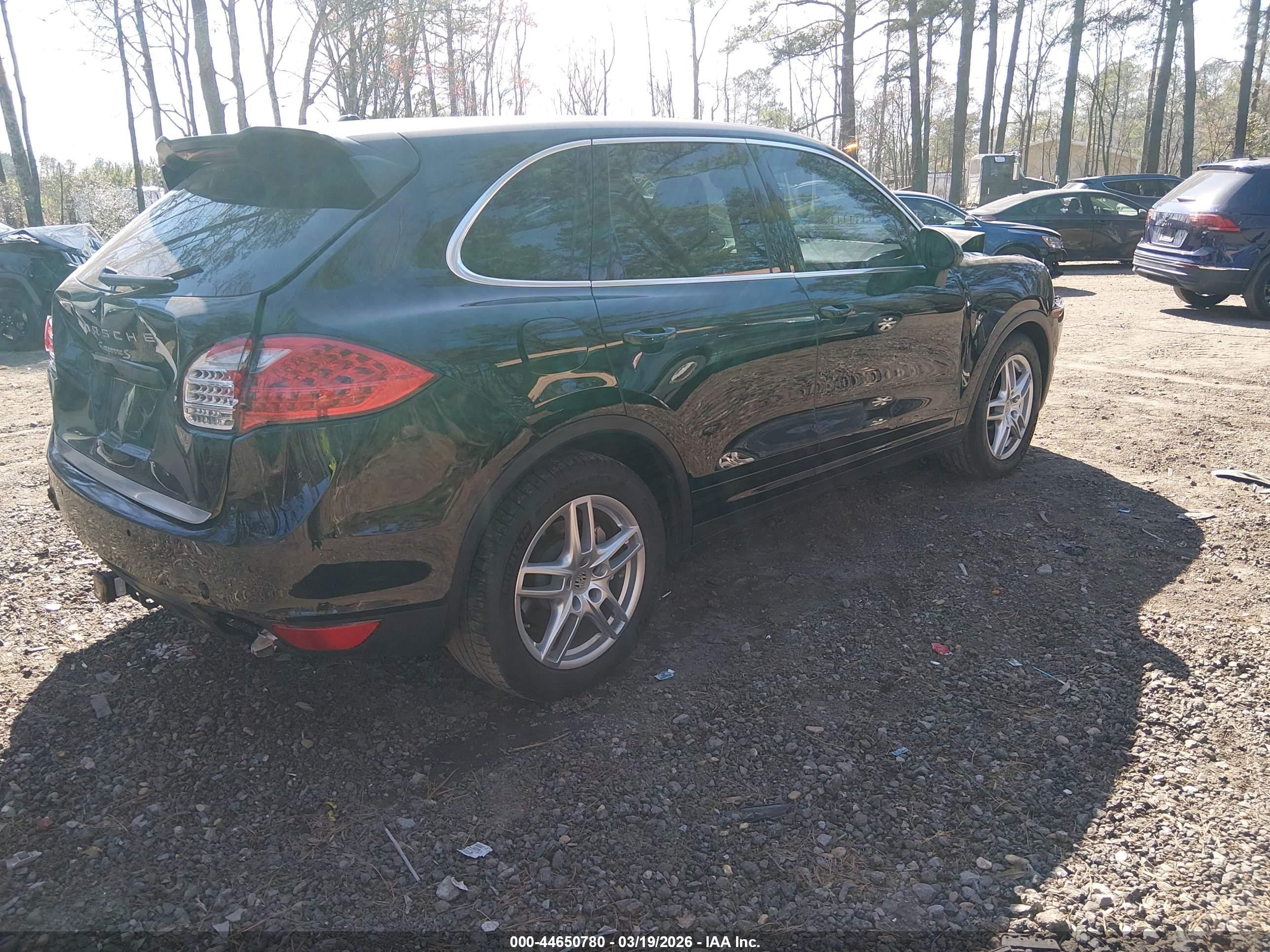 PORSCHE CAYENNE image 4