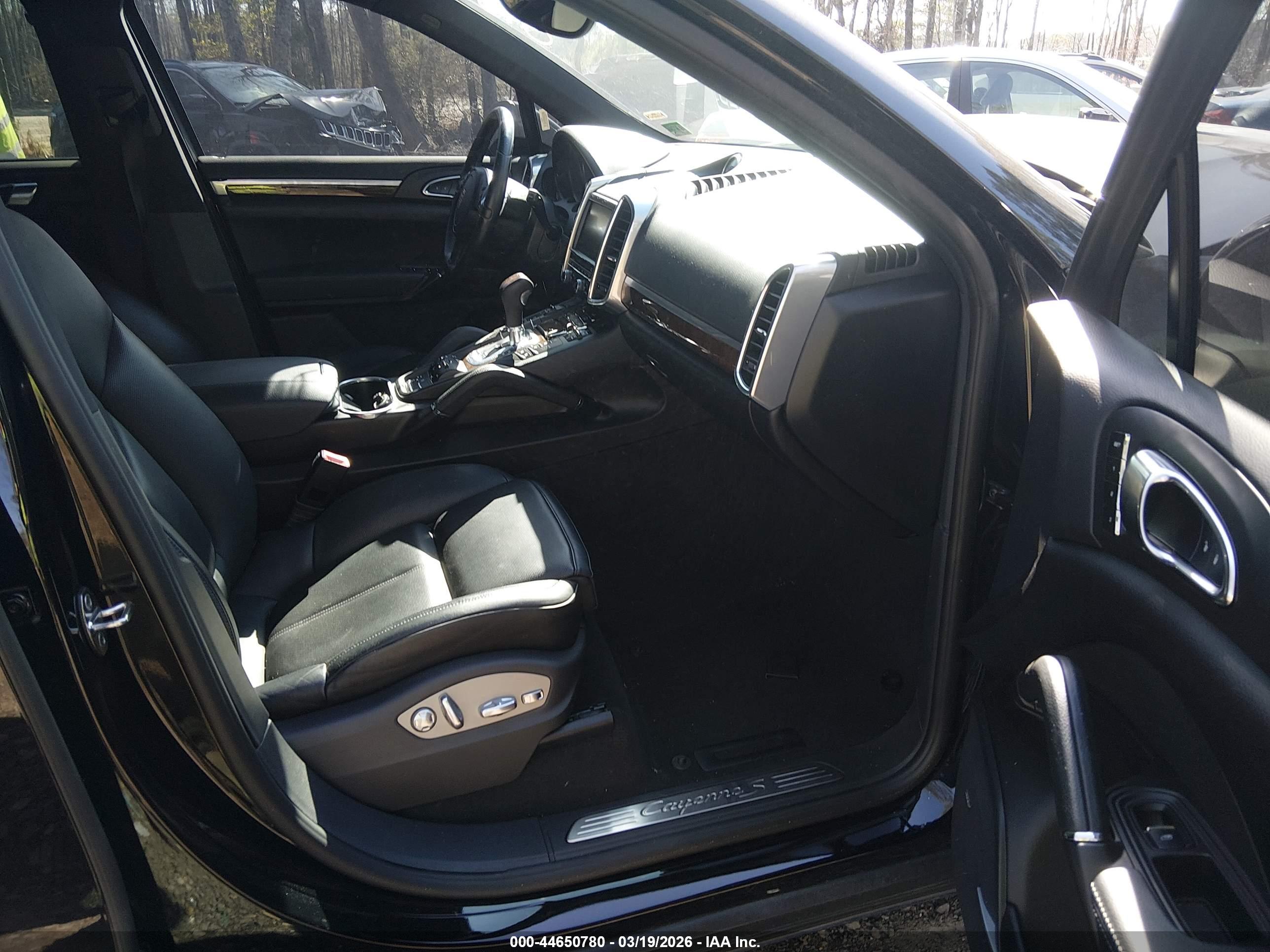 PORSCHE CAYENNE image 5