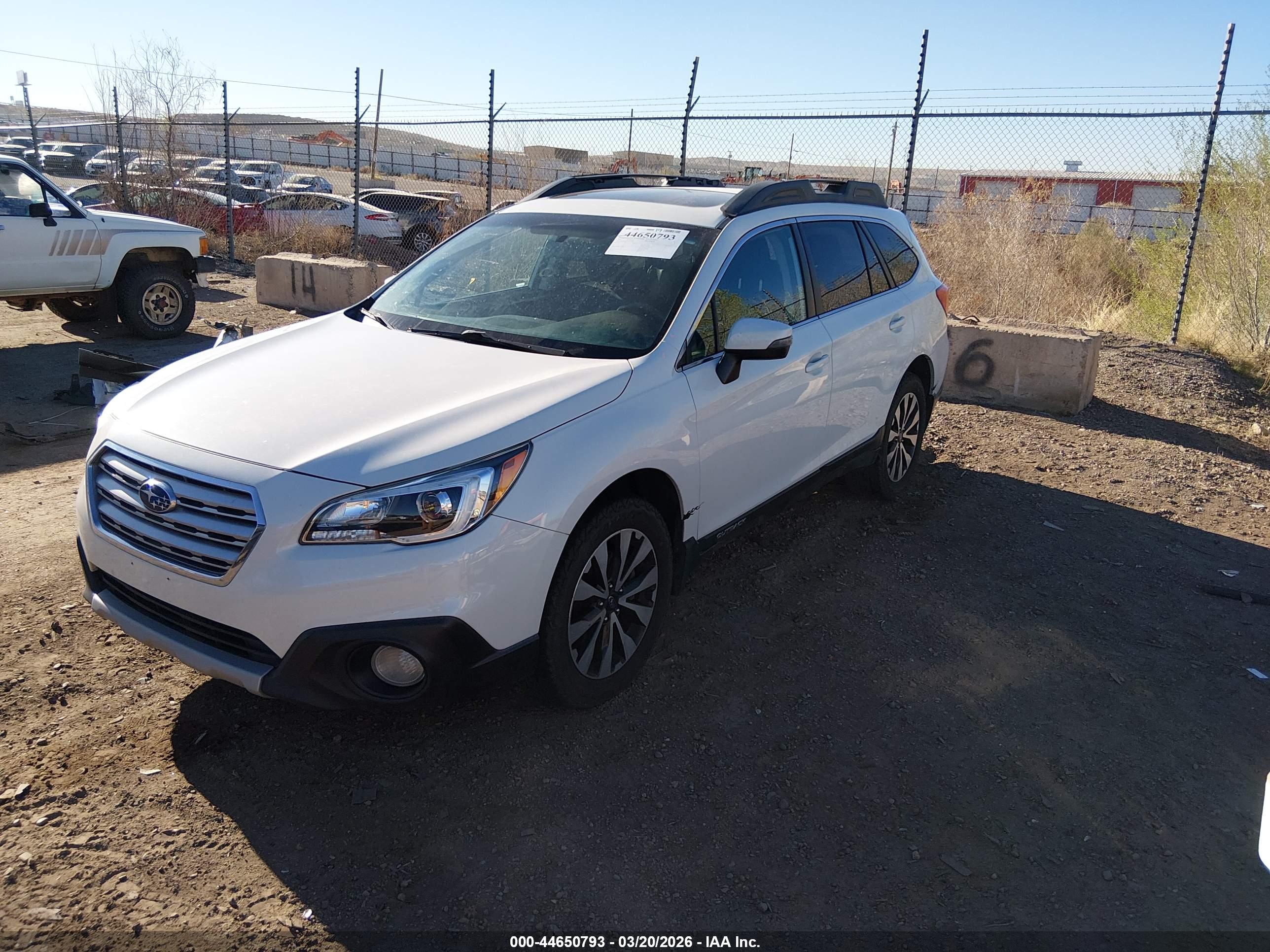 SUBARU OUTBACK image 2