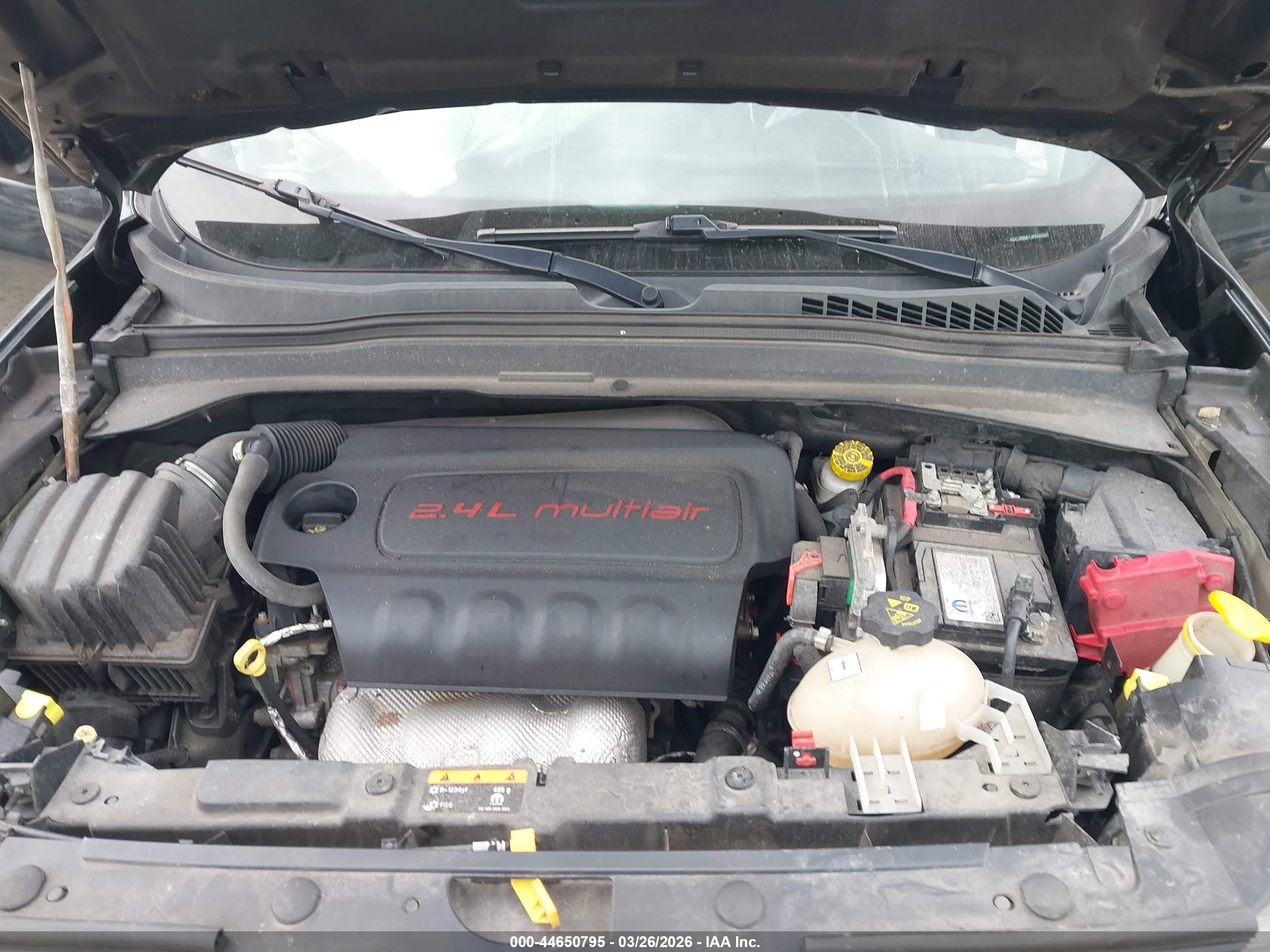 JEEP RENEGADE image 10
