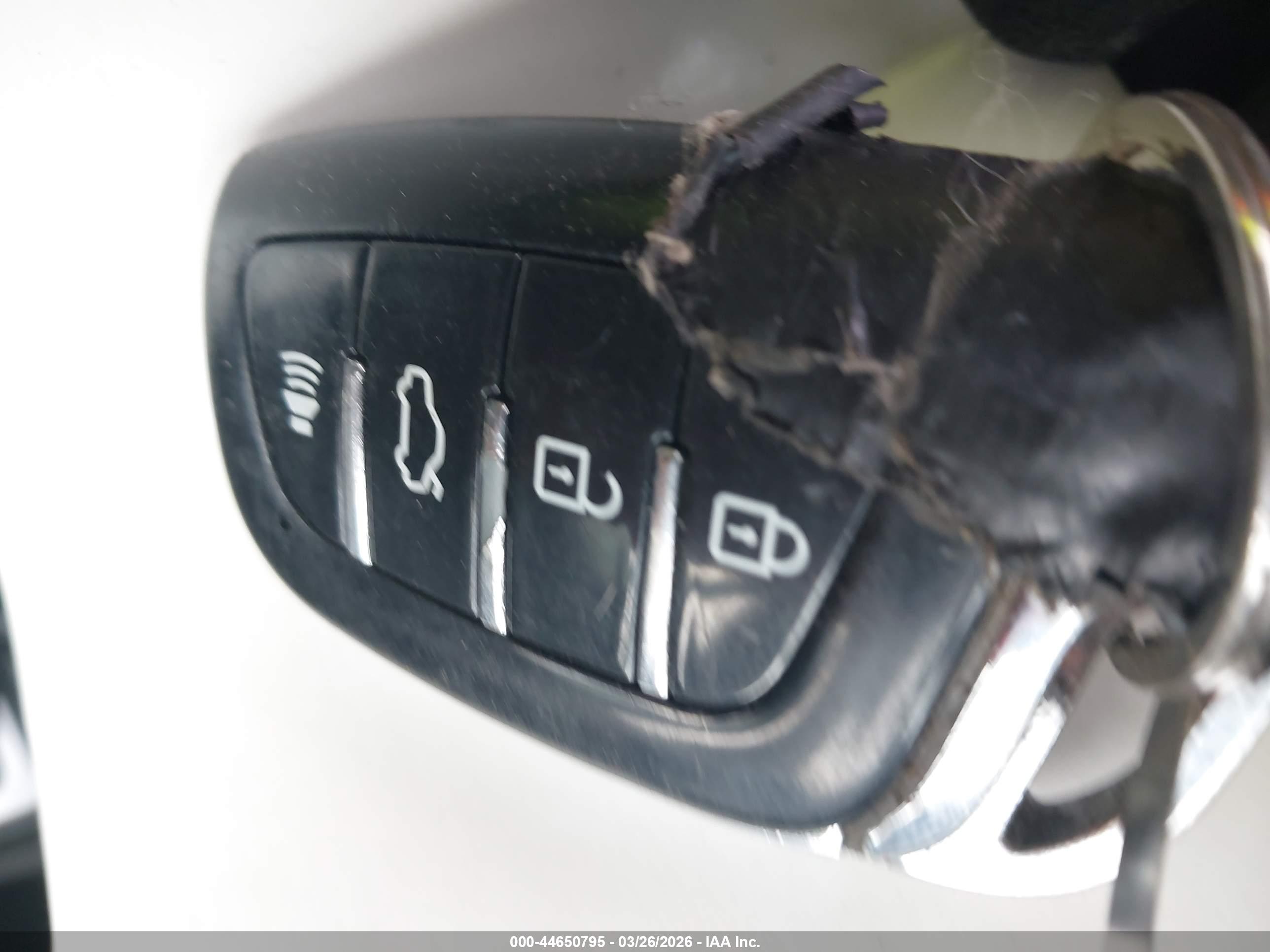 JEEP RENEGADE image 11