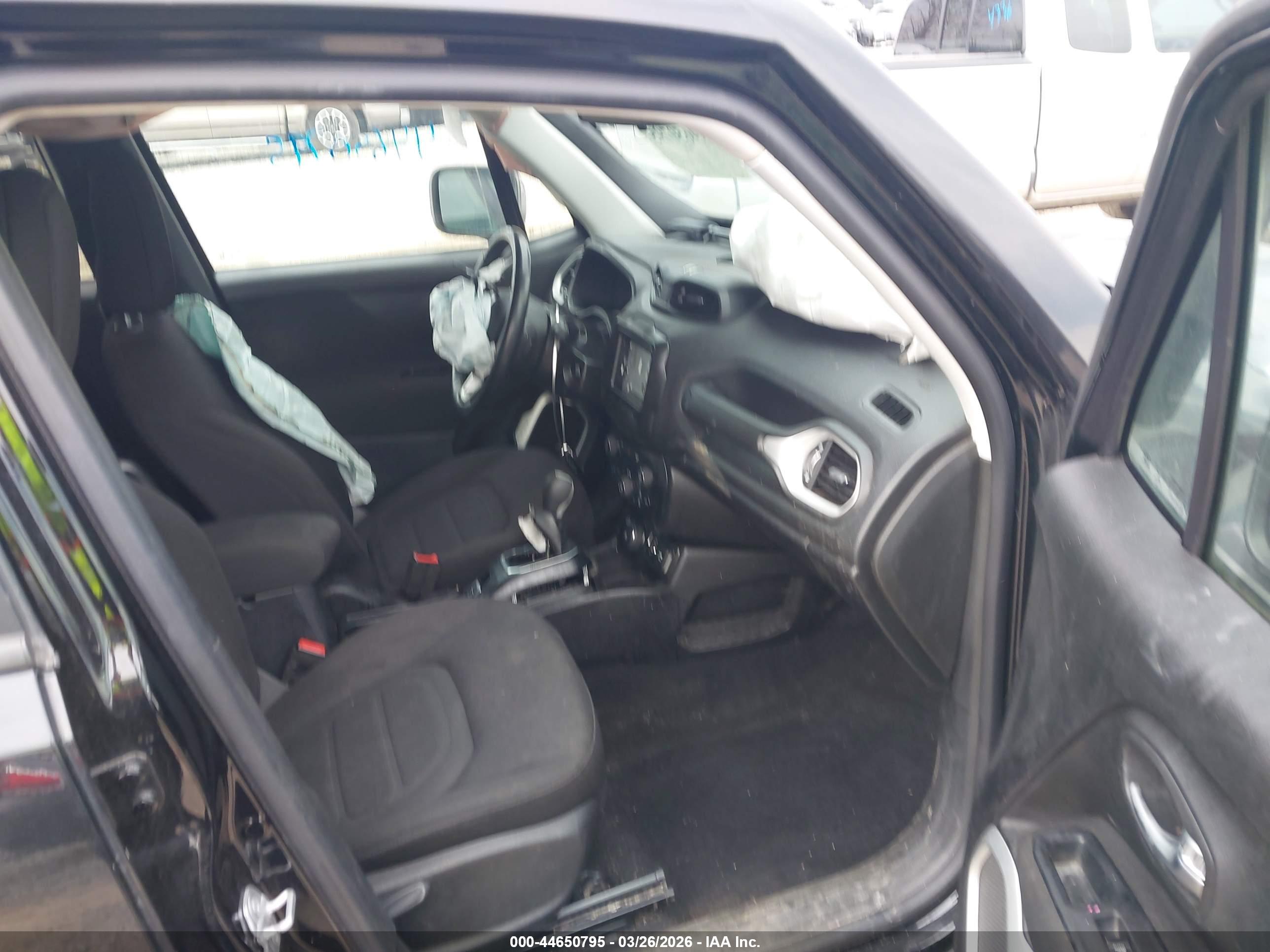 JEEP RENEGADE image 5