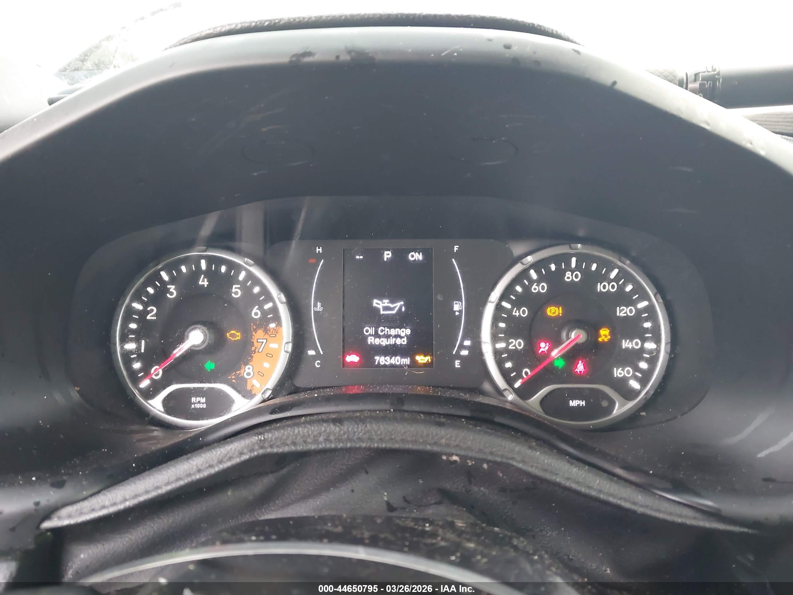 JEEP RENEGADE image 7