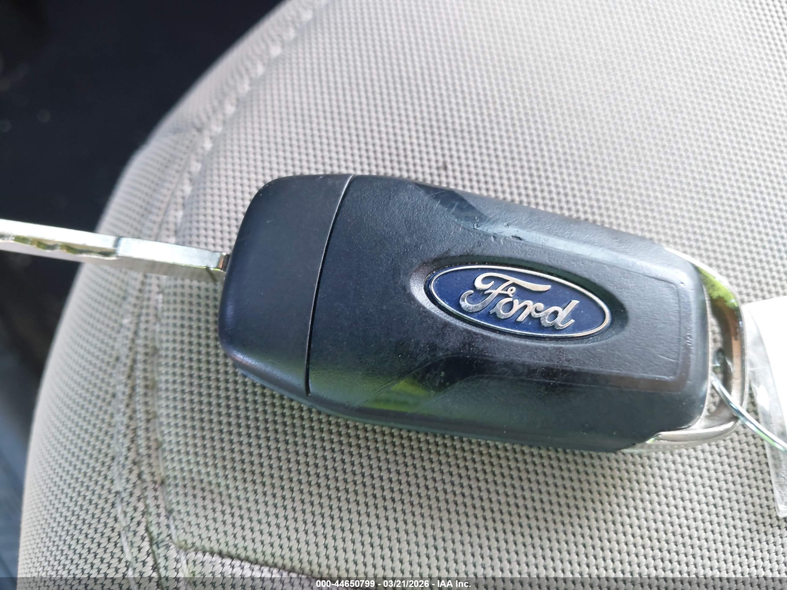FORD EXPLORER image 11