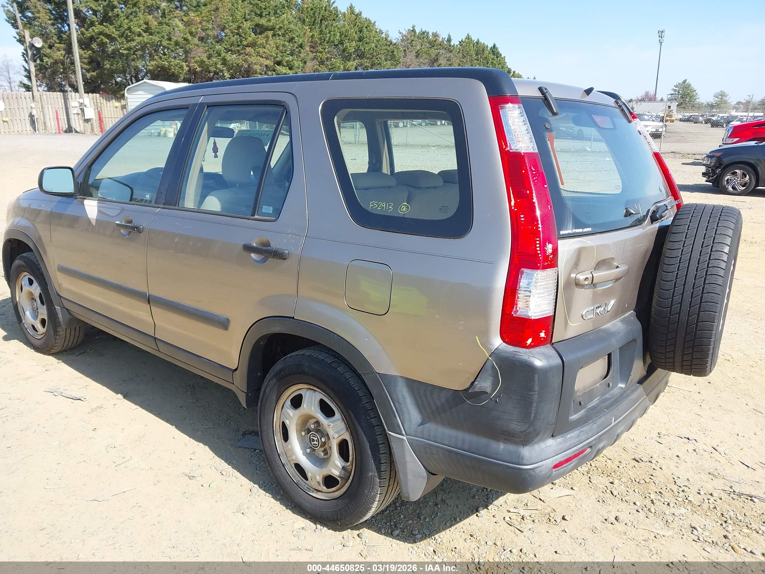 HONDA CR-V image 3