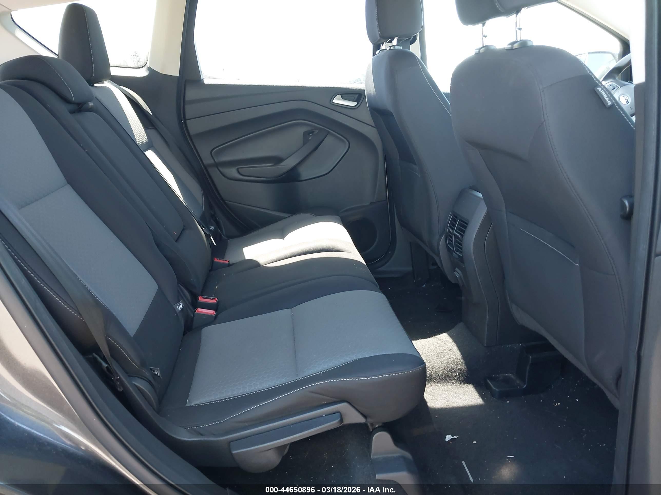 FORD ESCAPE image 8