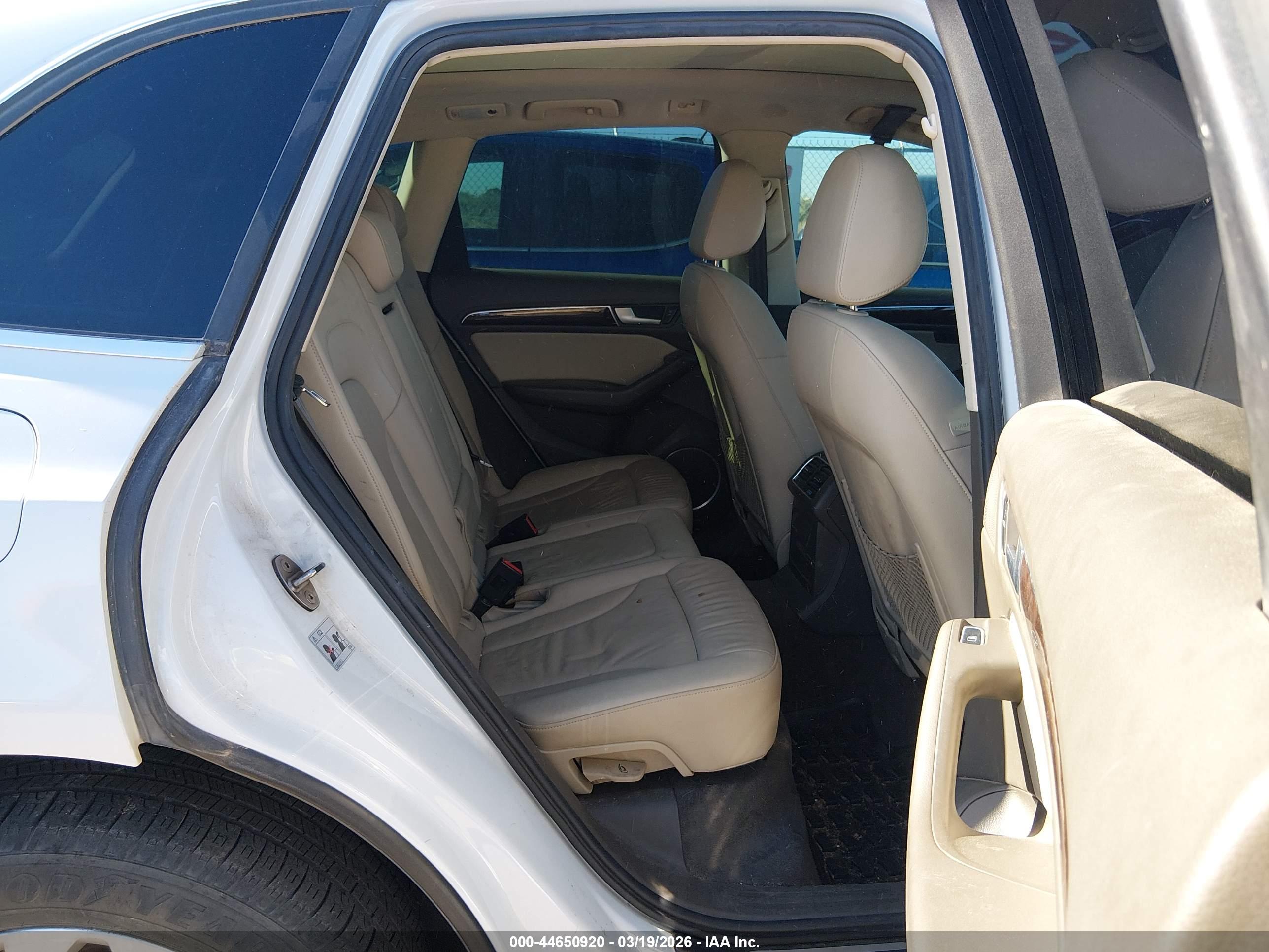 AUDI Q5 image 8