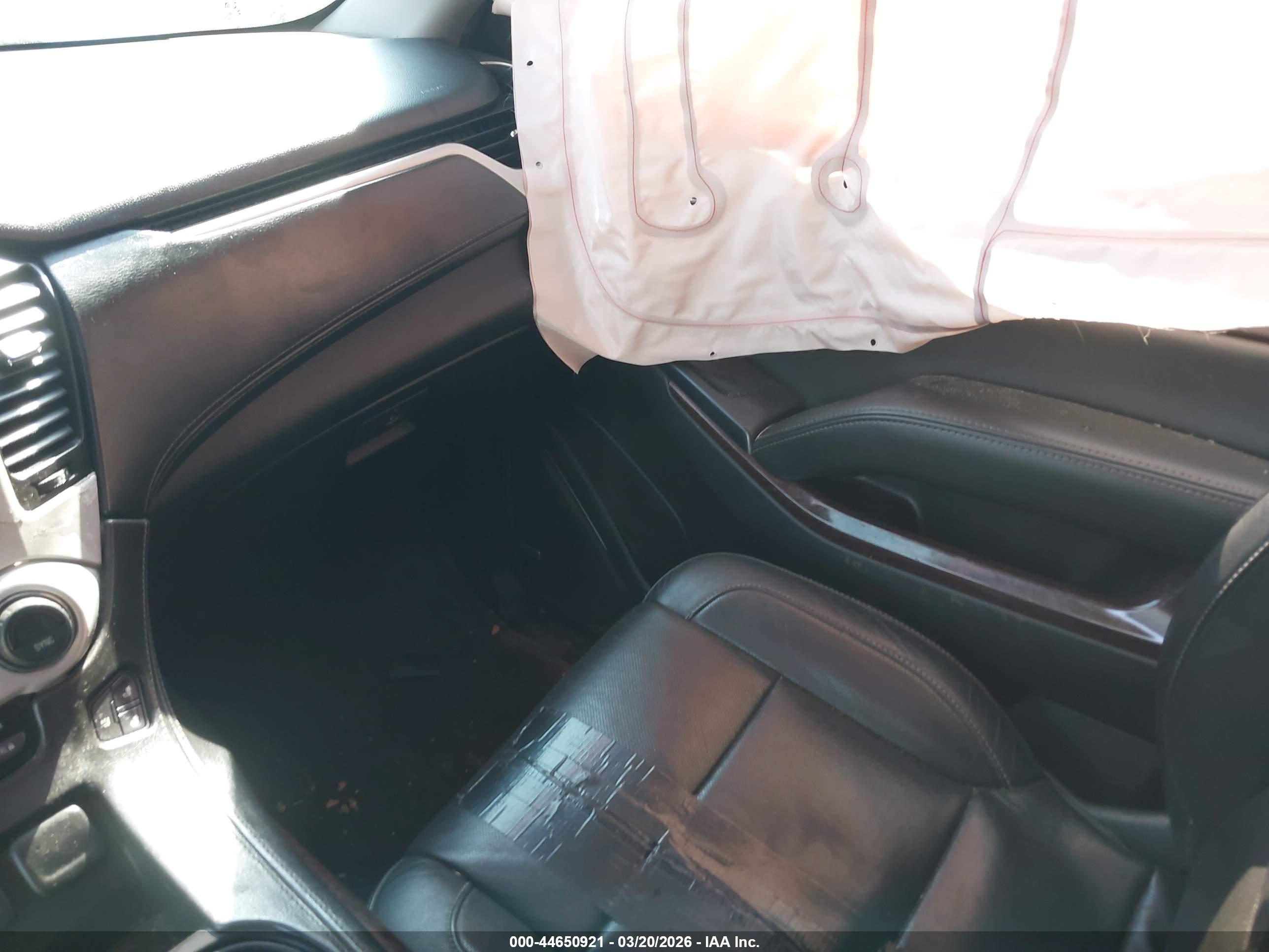 GMC YUKON image 5