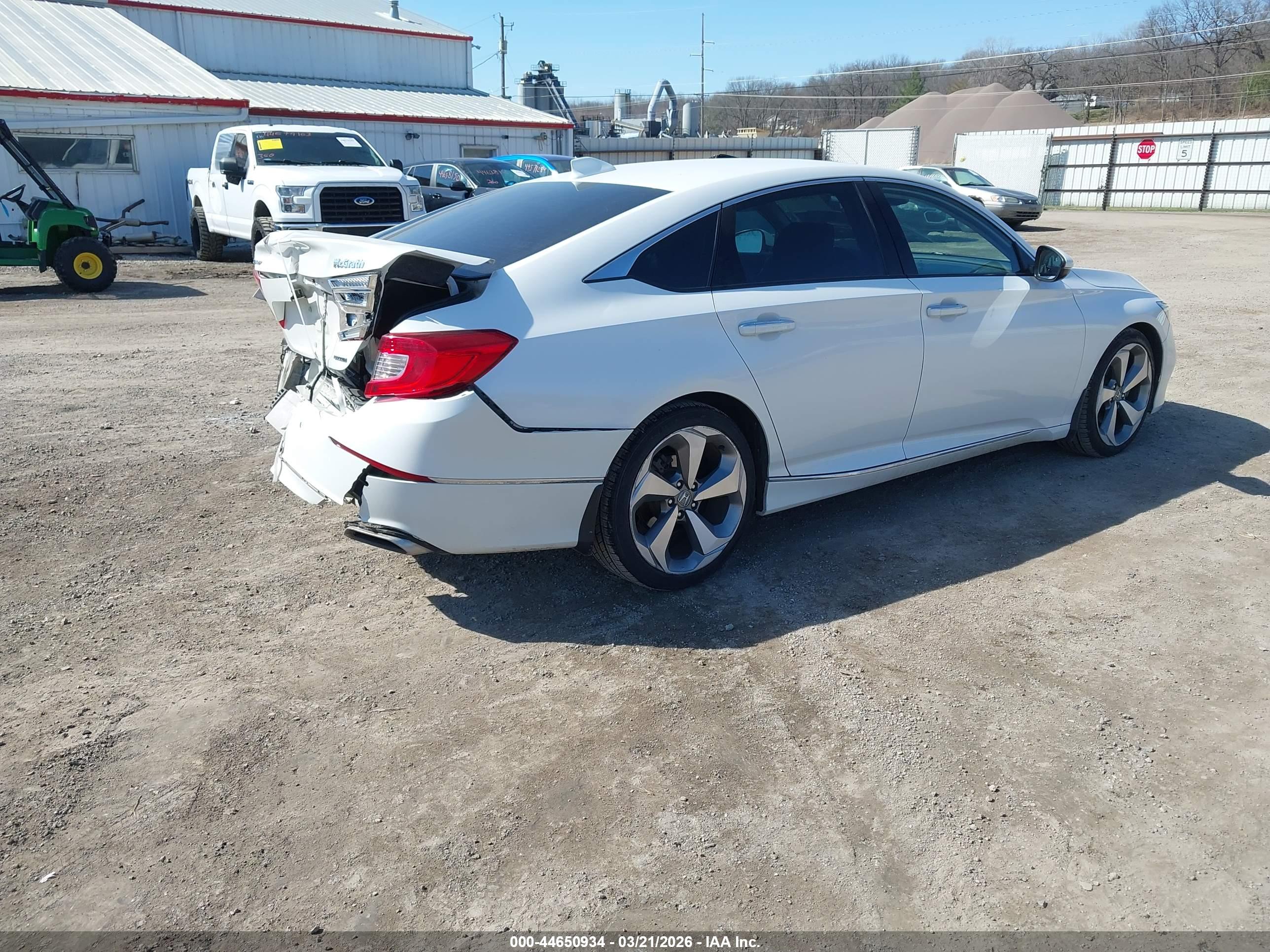 HONDA ACCORD image 4