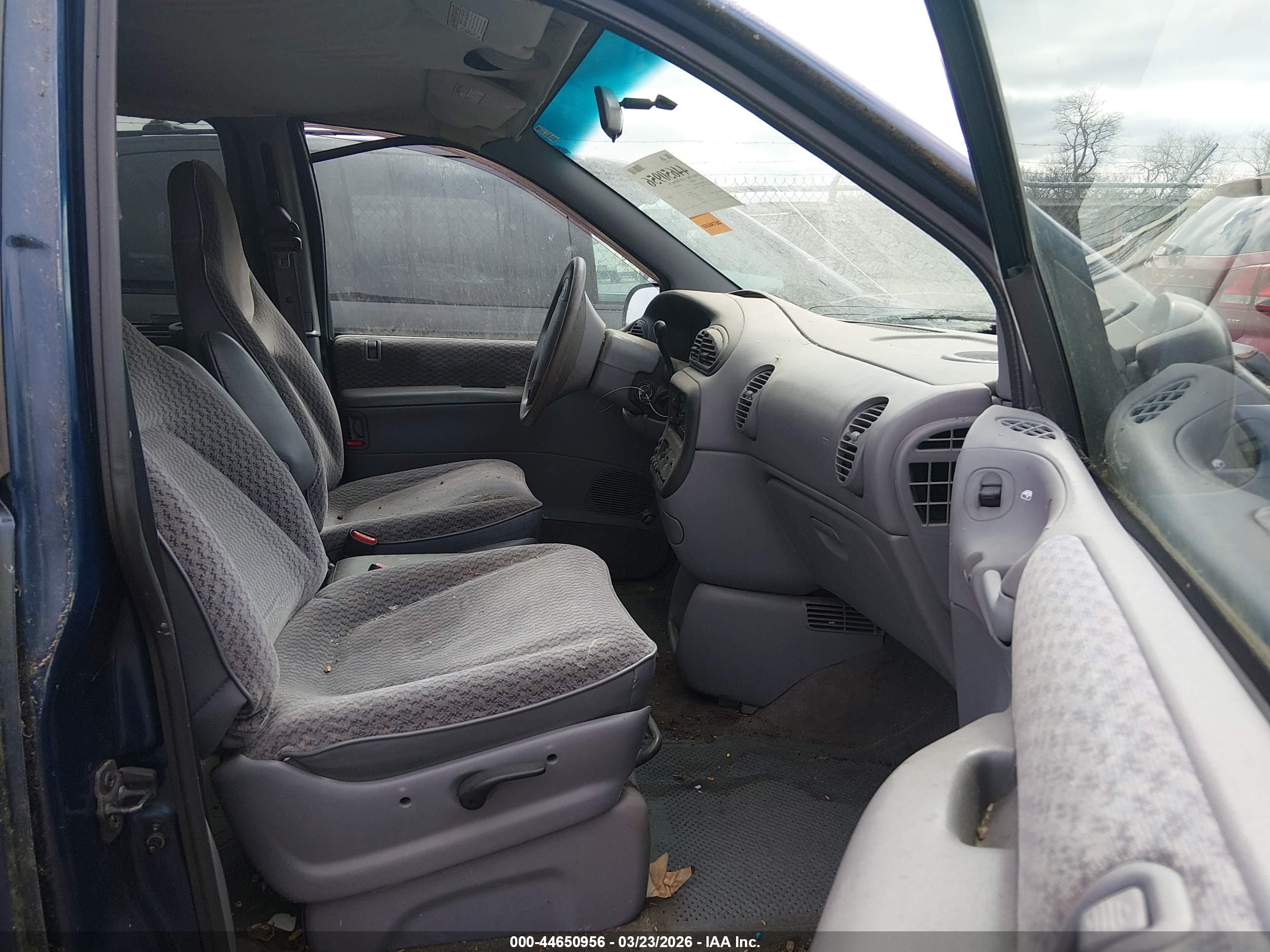 DODGE CARAVAN image 5