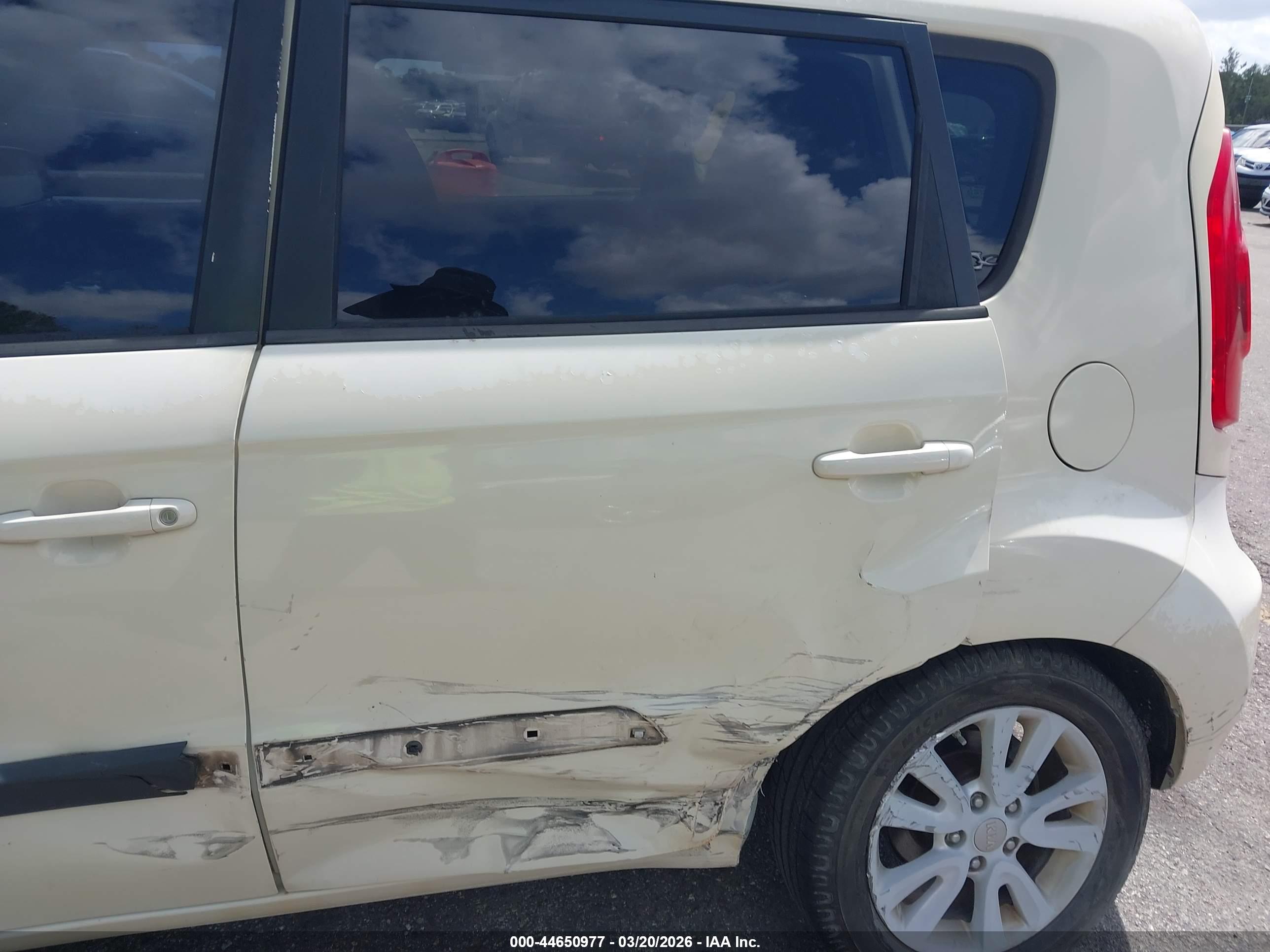 KIA SOUL image 6