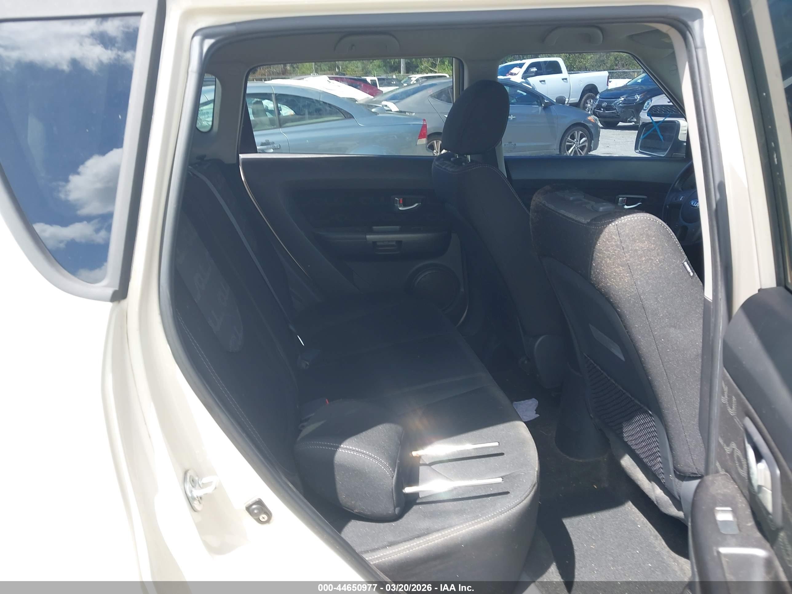 KIA SOUL image 8