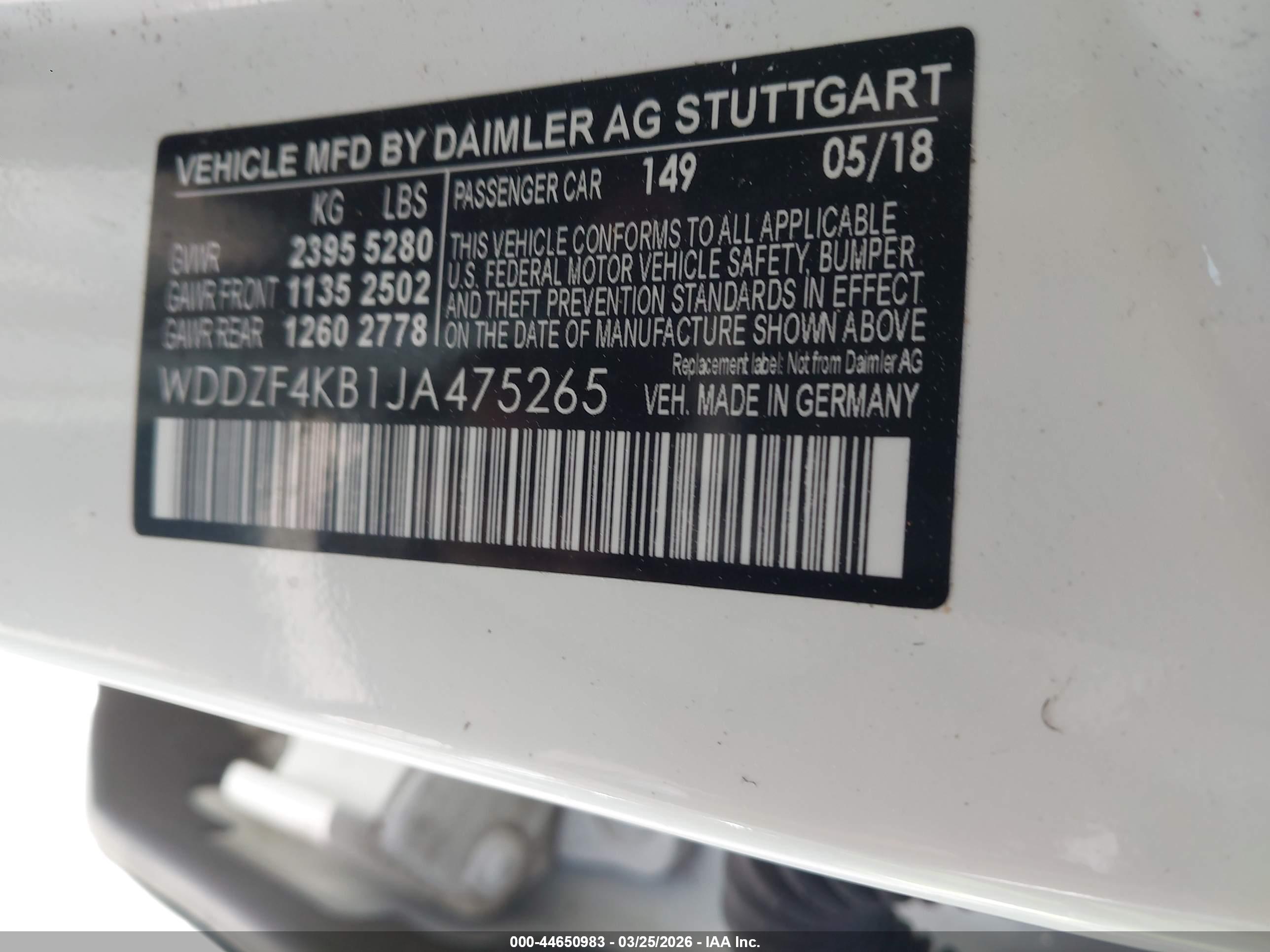 MERCEDES-BENZ E image 9
