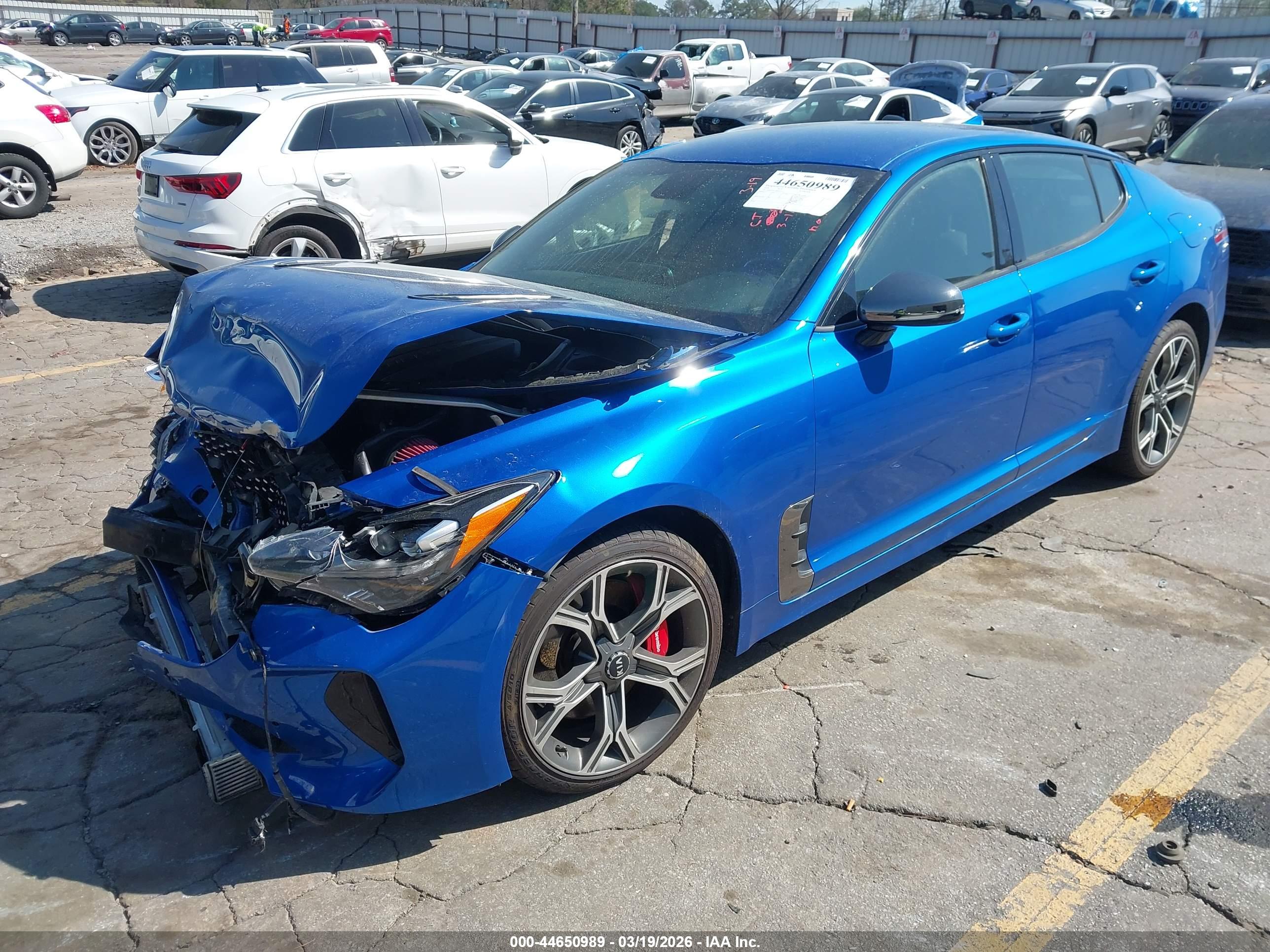 KIA STINGER image 2
