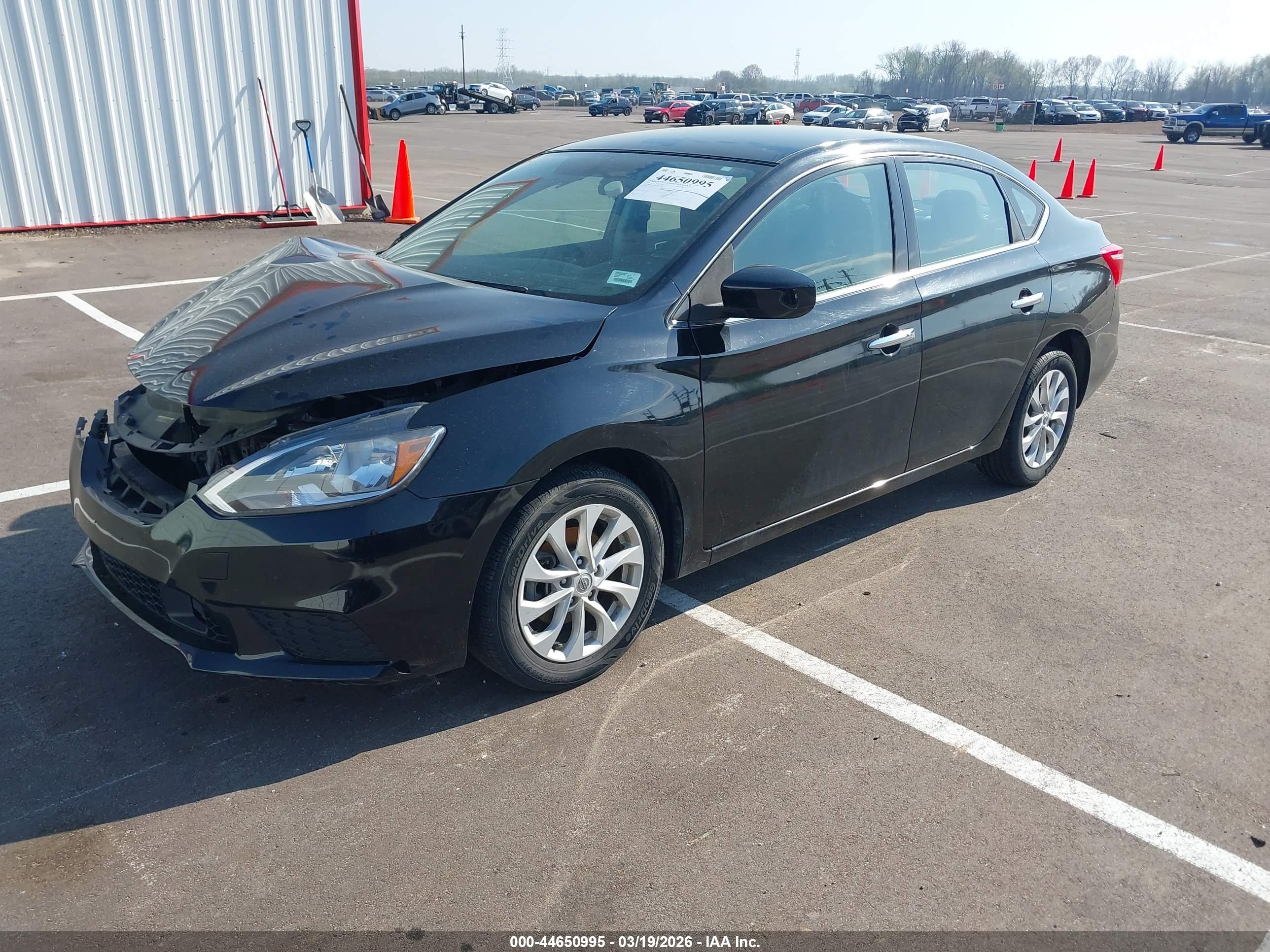 NISSAN SENTRA image 2