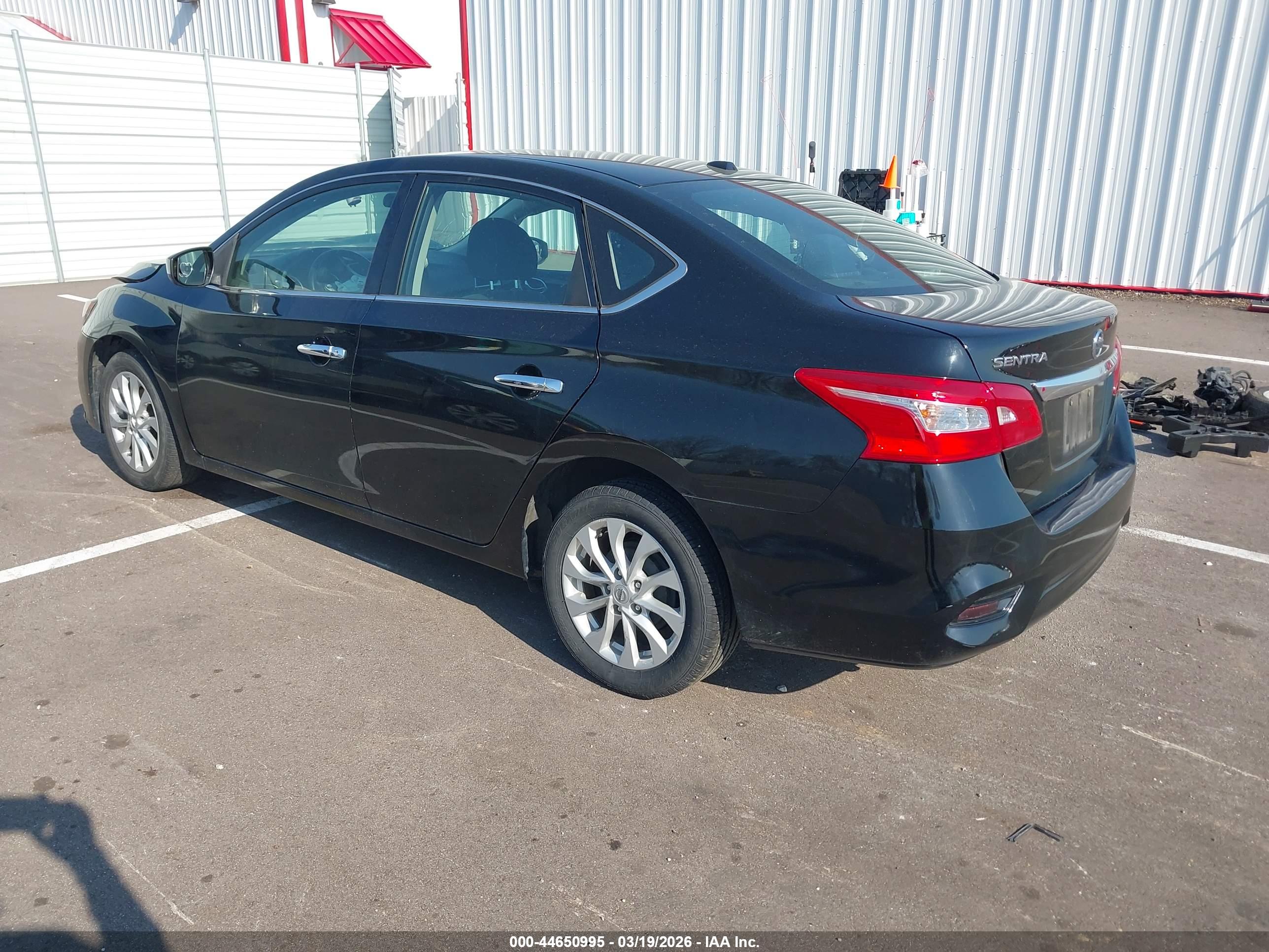 NISSAN SENTRA image 3