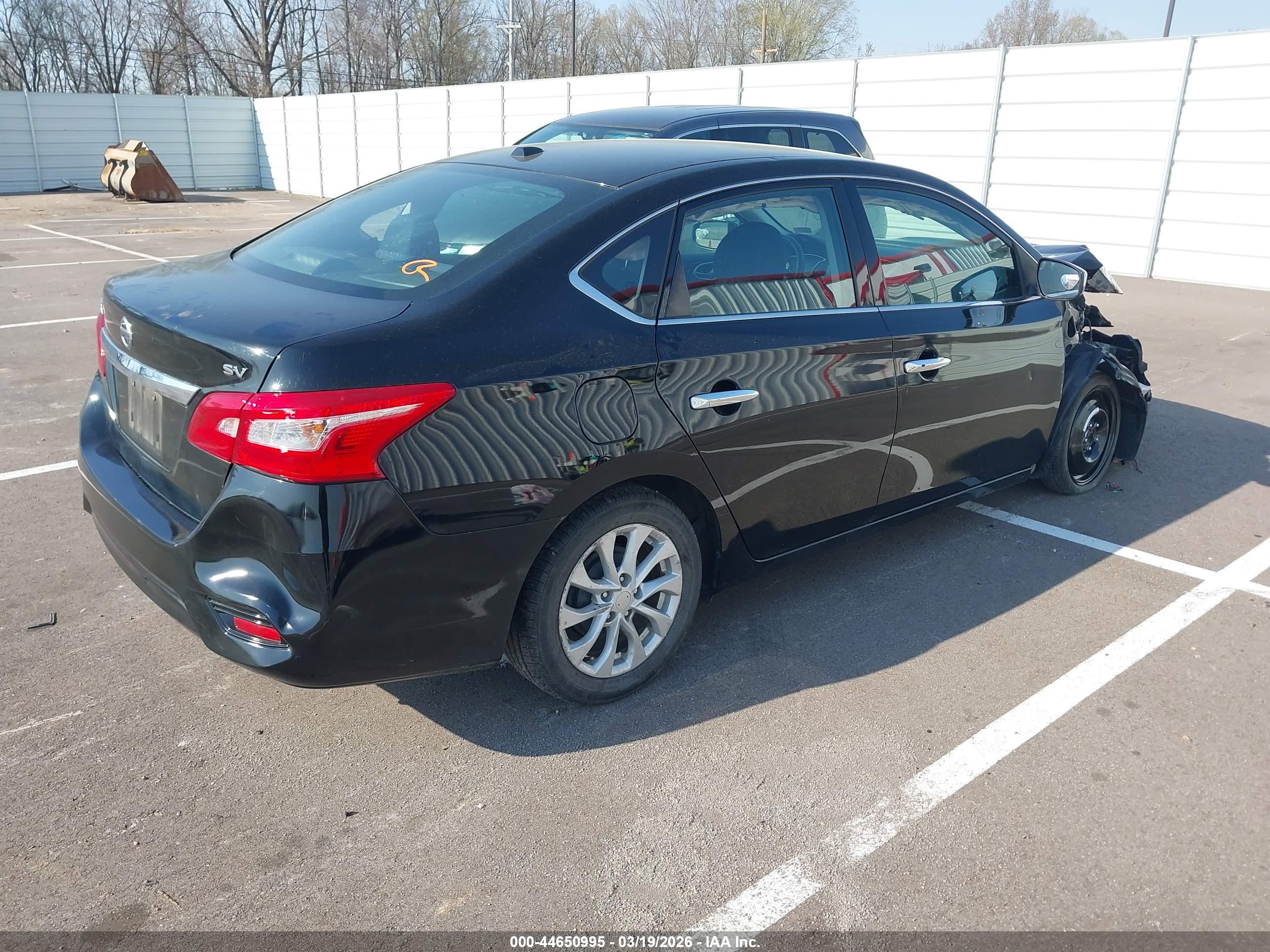NISSAN SENTRA image 4