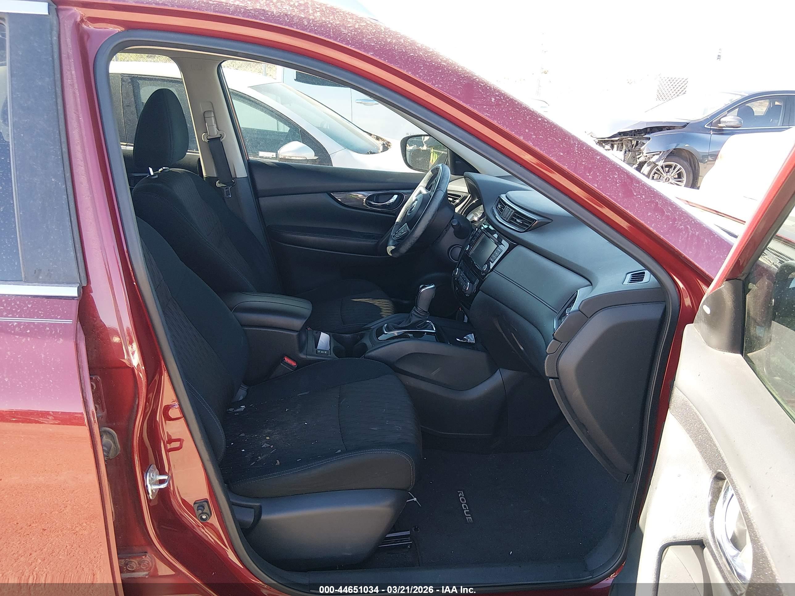 NISSAN ROGUE image 5
