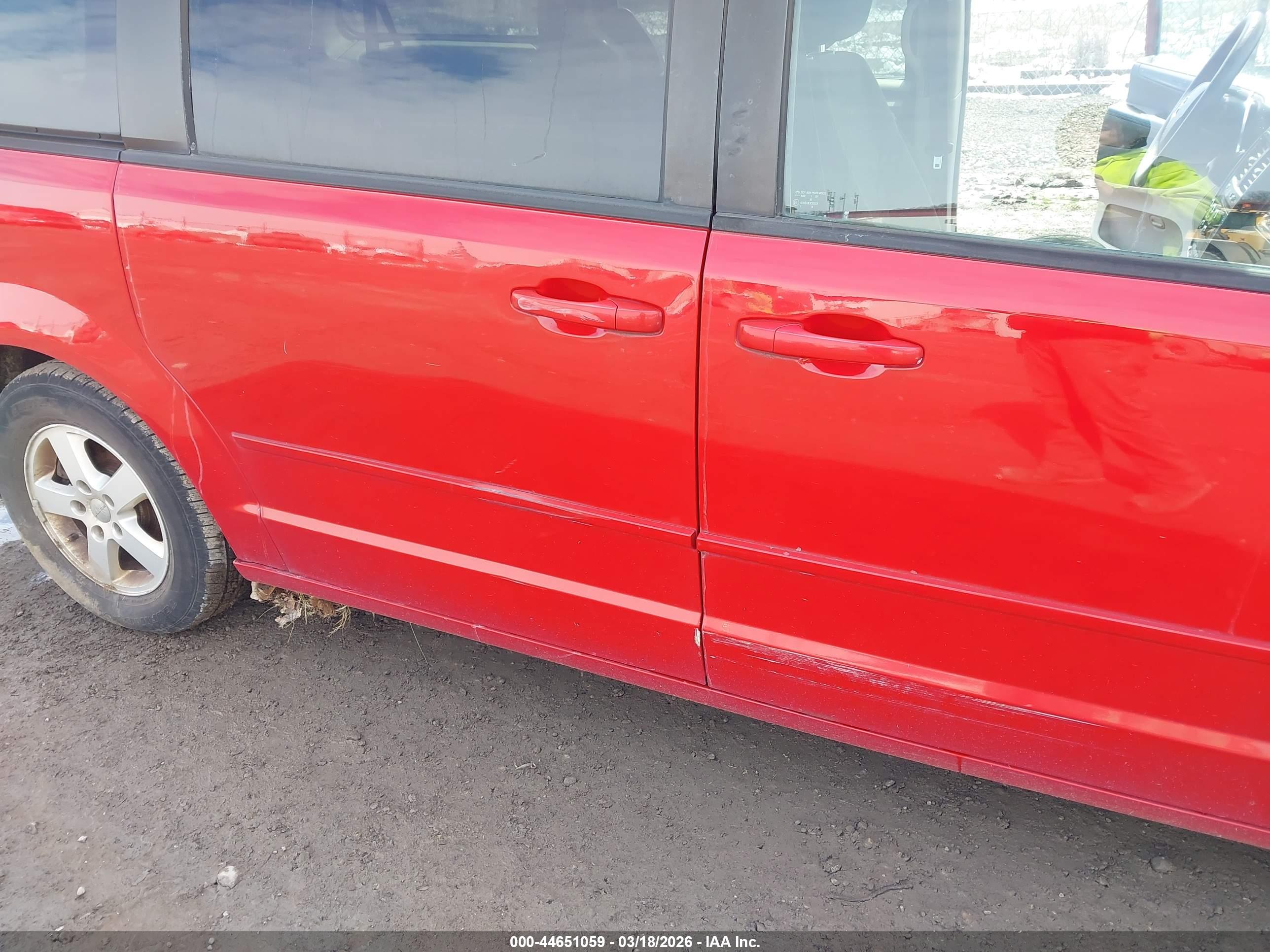 DODGE GRAND image 6