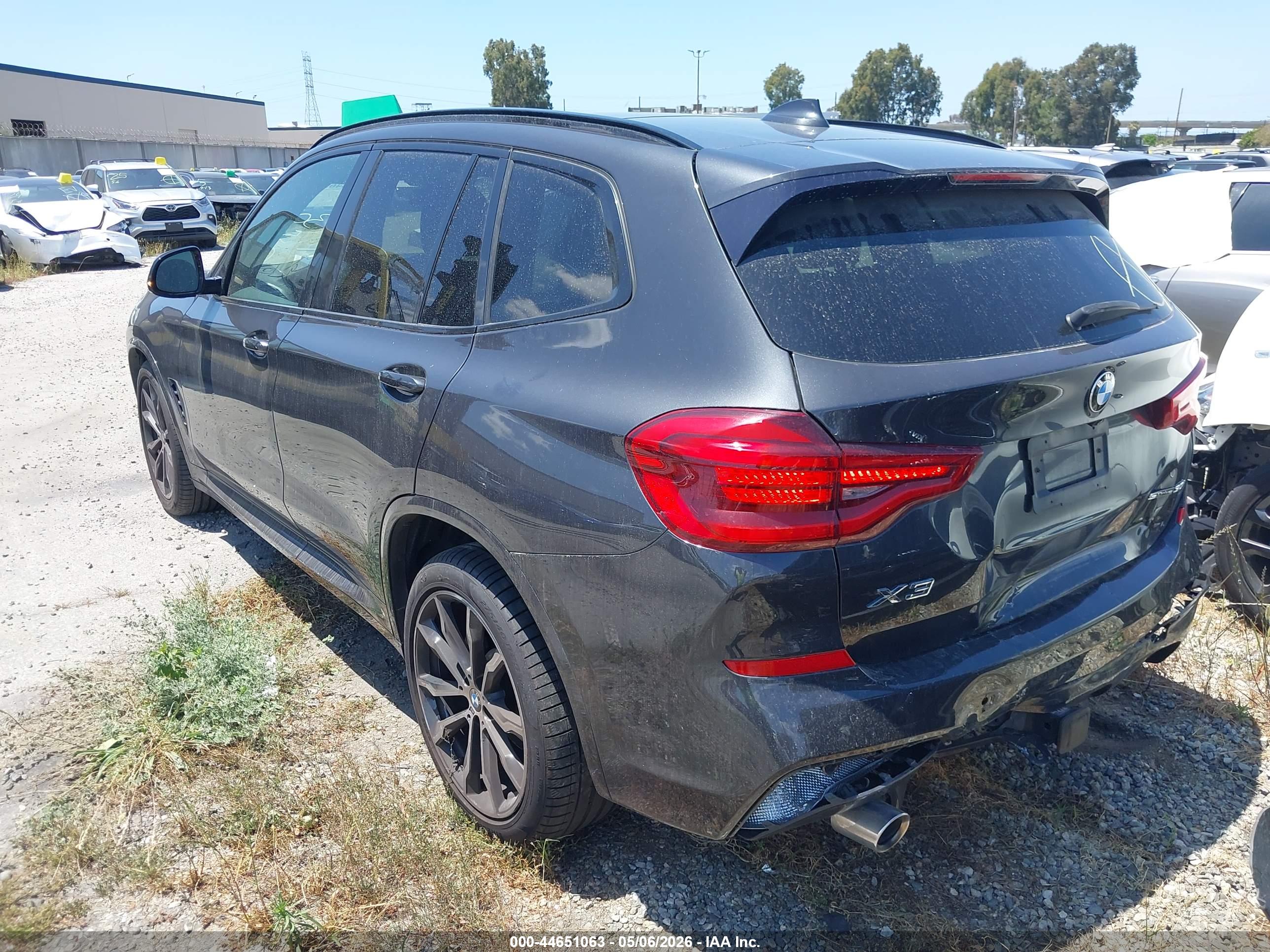 BMW X3 image 3