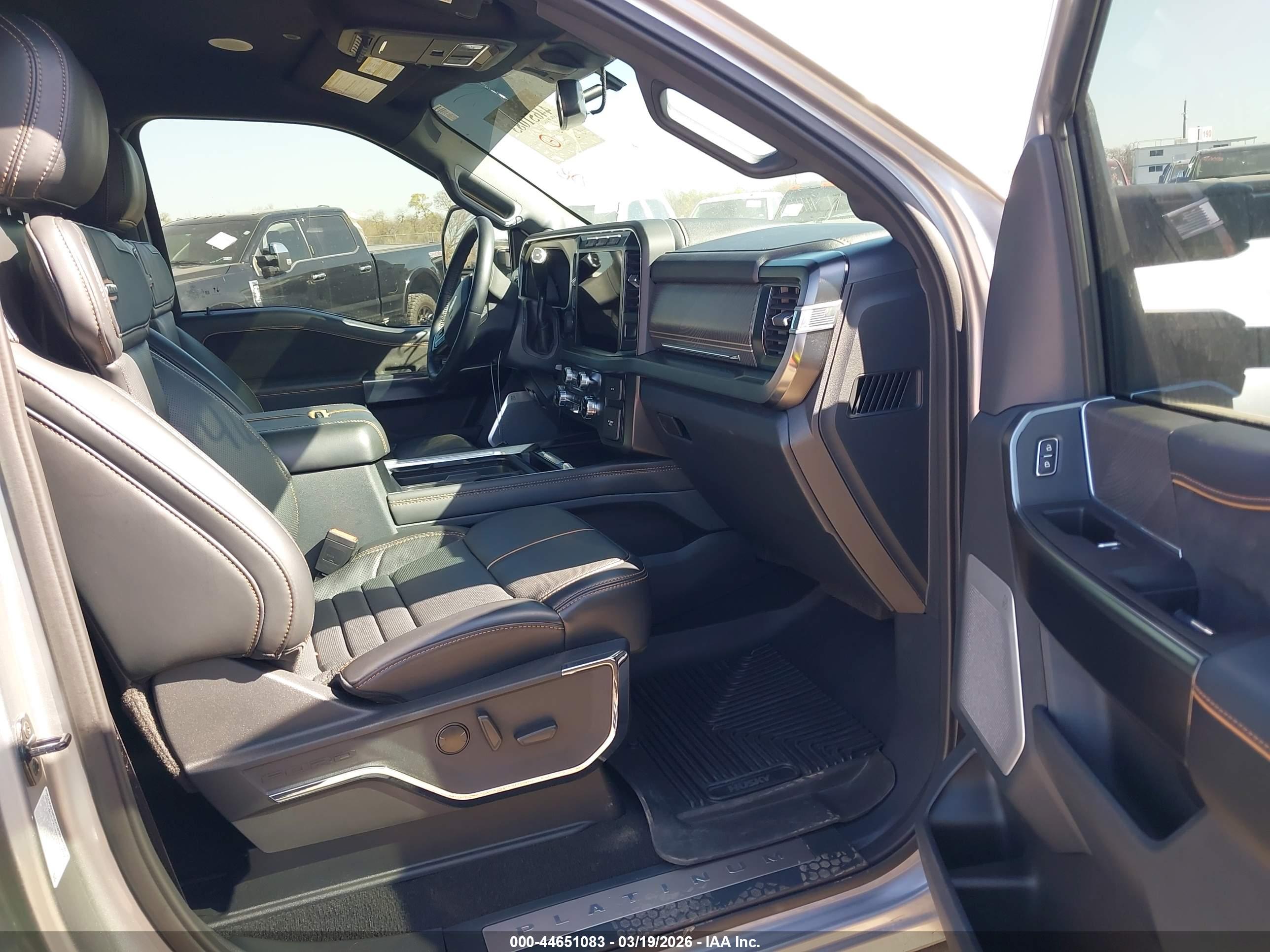 FORD F-250 image 8