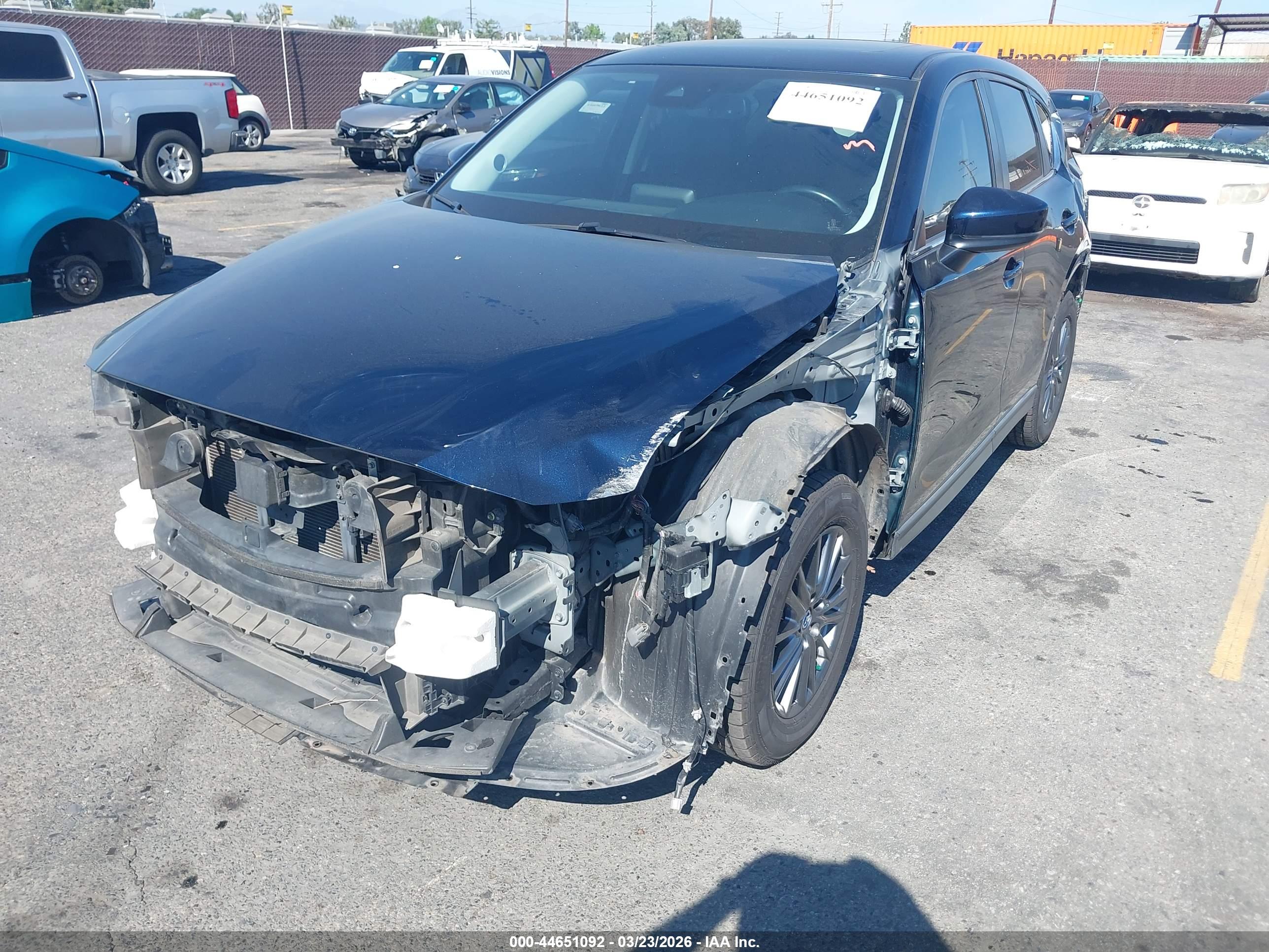 MAZDA CX-5 image 2