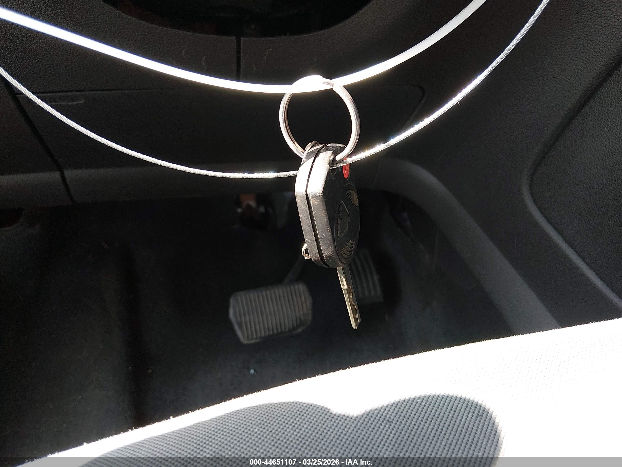 FORD ESCAPE image 11