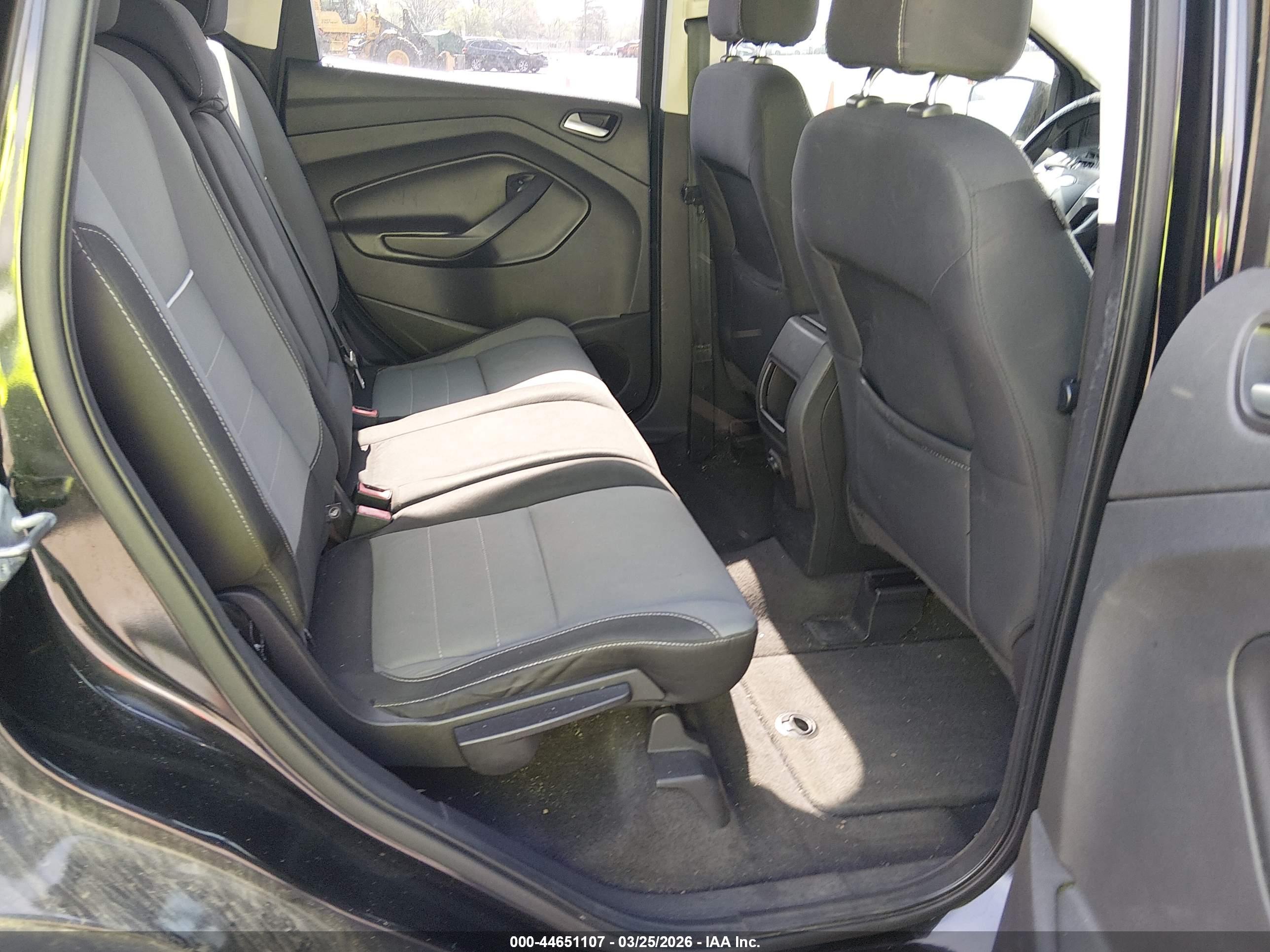 FORD ESCAPE image 8
