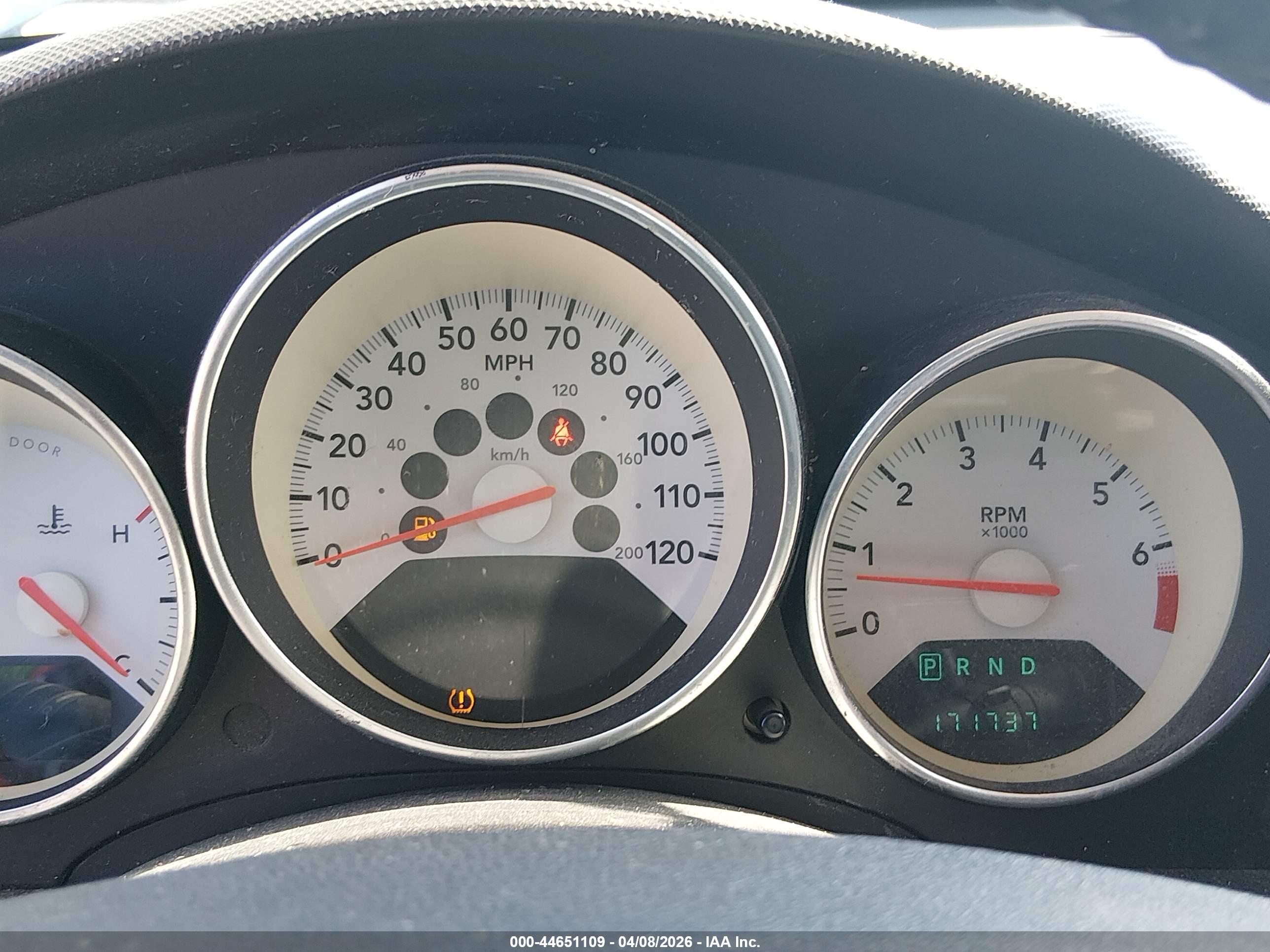 DODGE CALIBER image 7