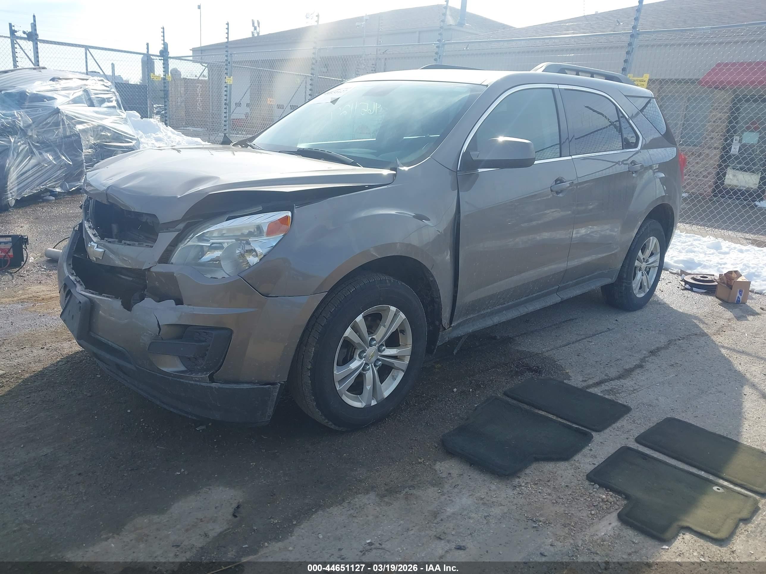 CHEVROLET EQUINOX image 2