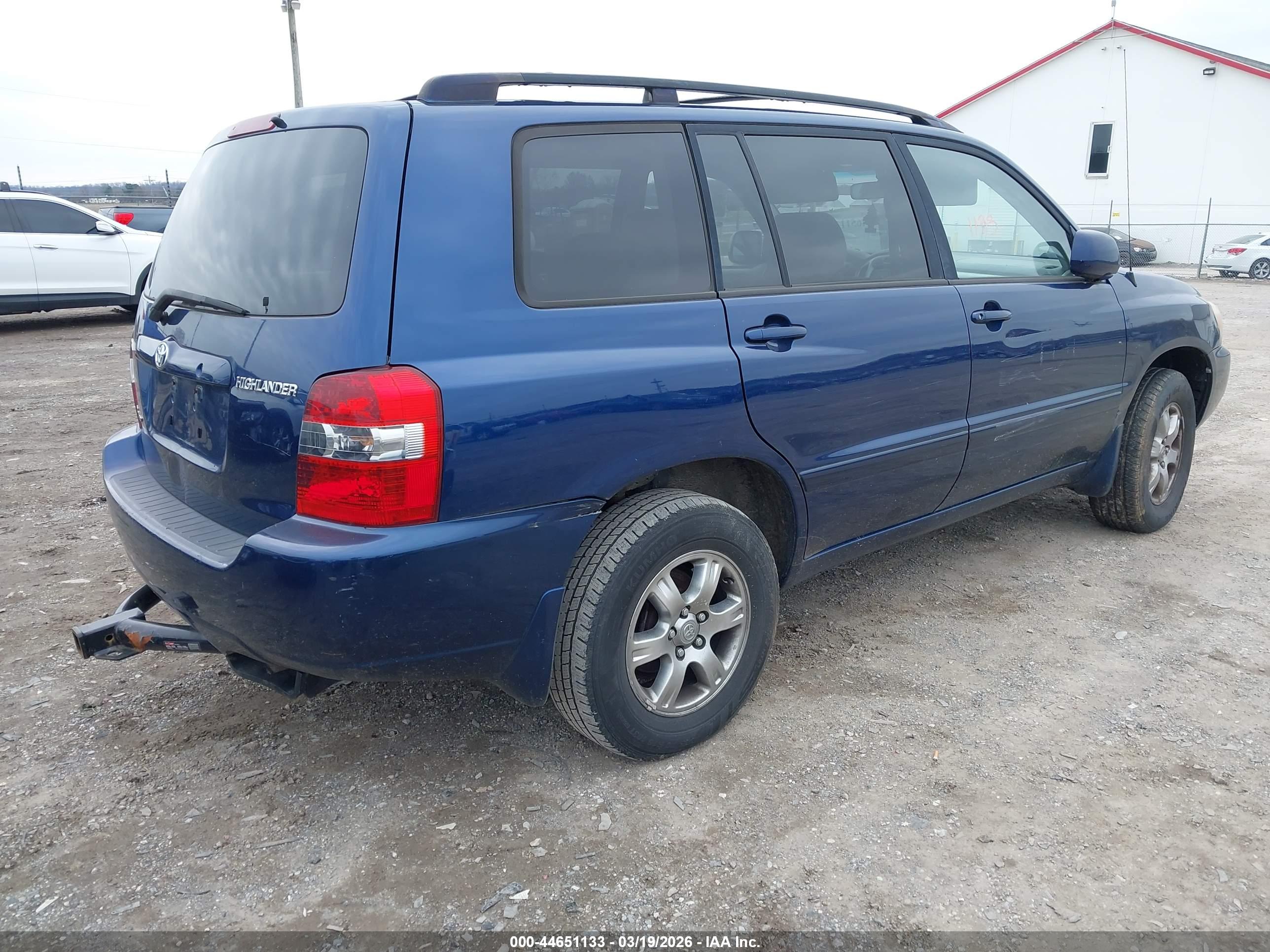TOYOTA HIGHLANDER image 4
