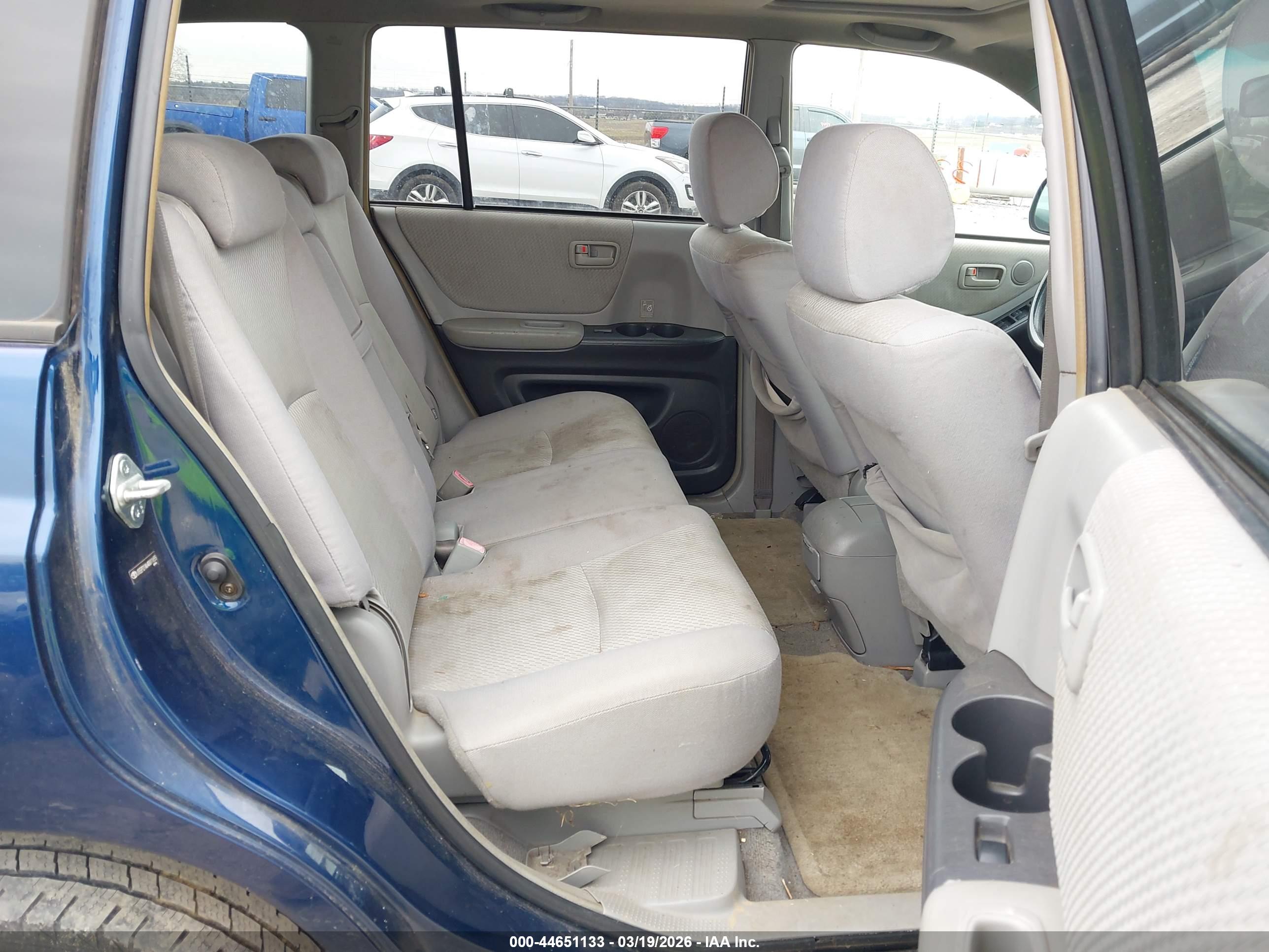 TOYOTA HIGHLANDER image 8