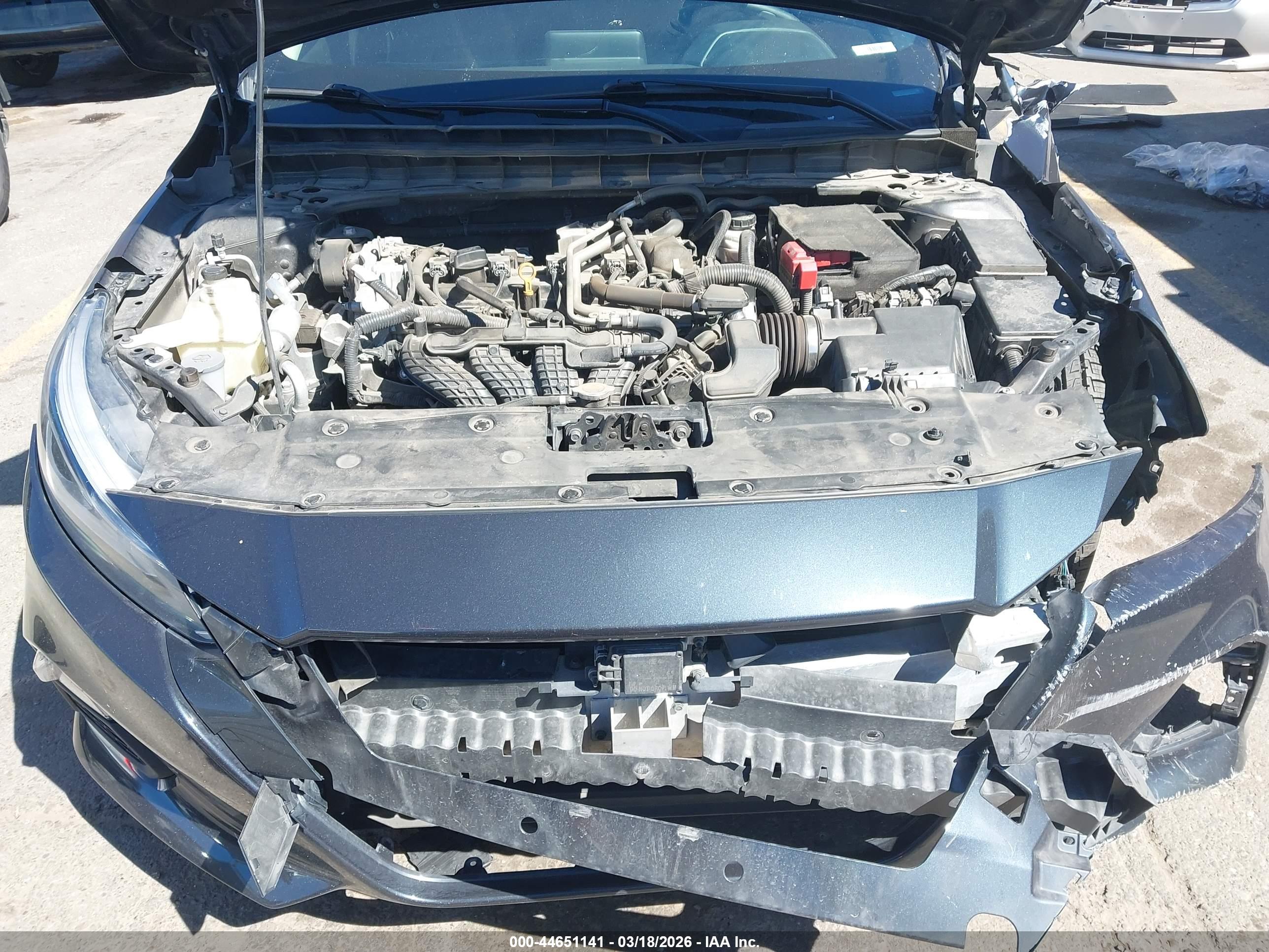 NISSAN ALTIMA image 10