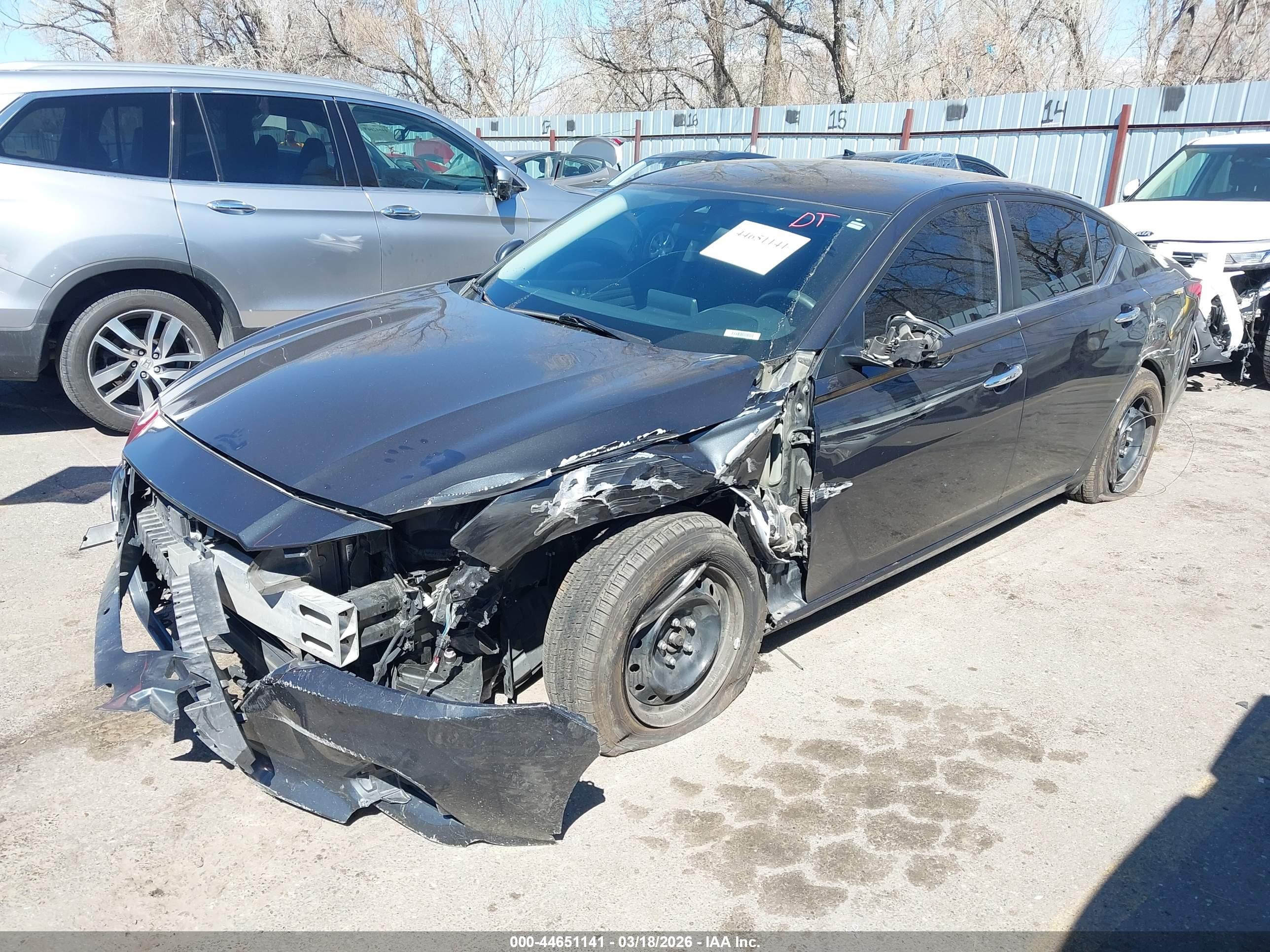 NISSAN ALTIMA image 2