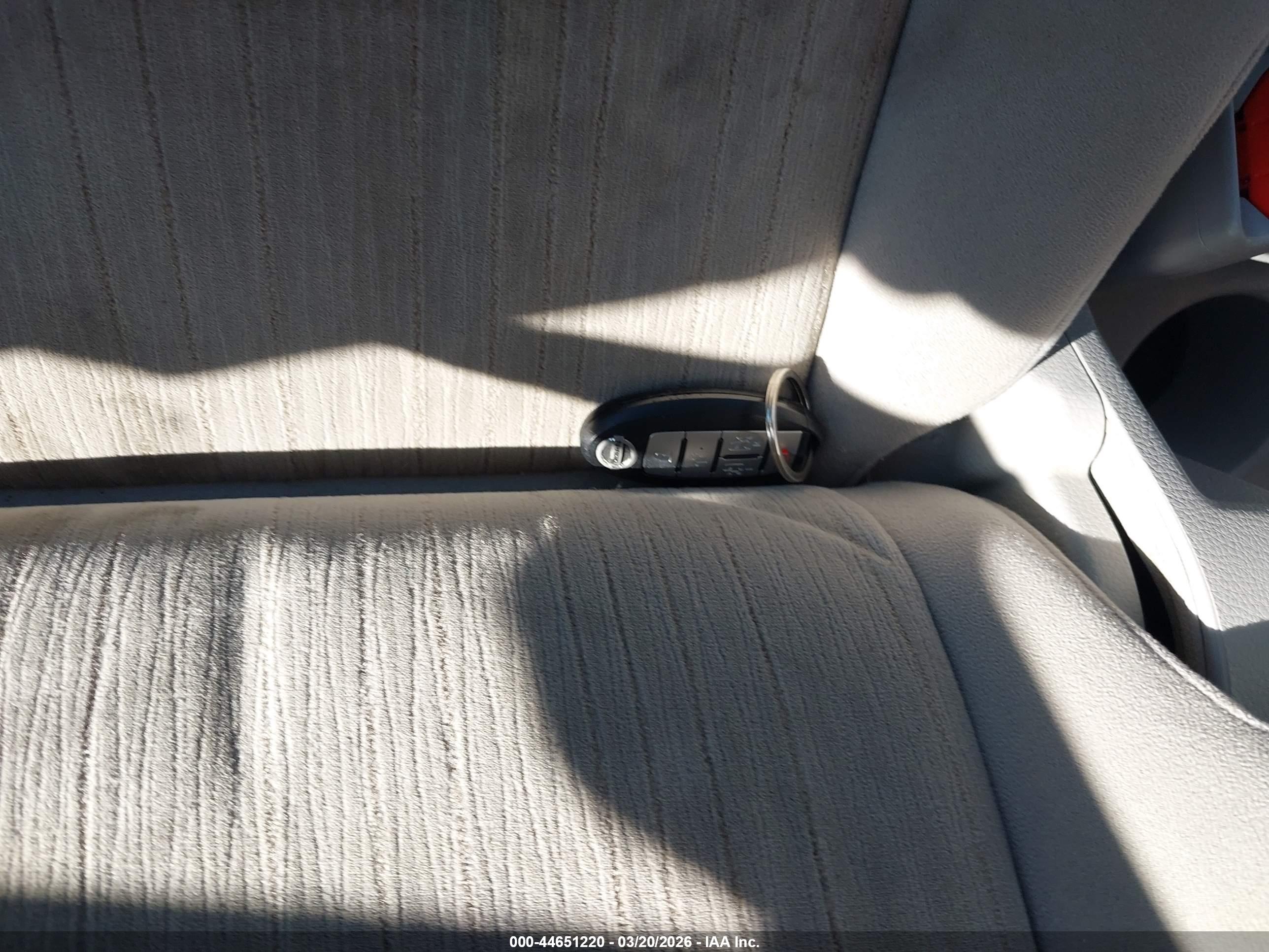 NISSAN QUEST image 11
