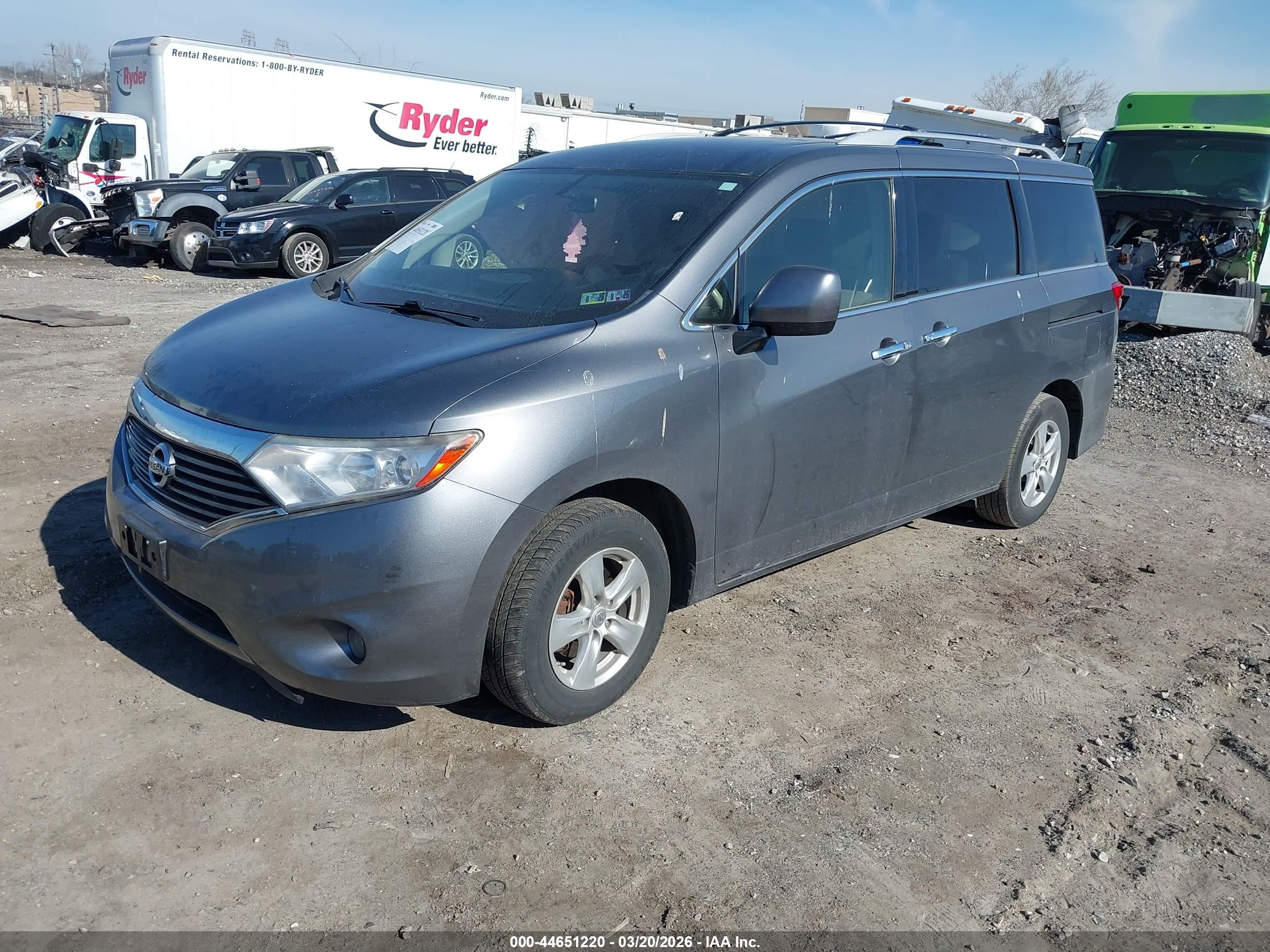 NISSAN QUEST image 2