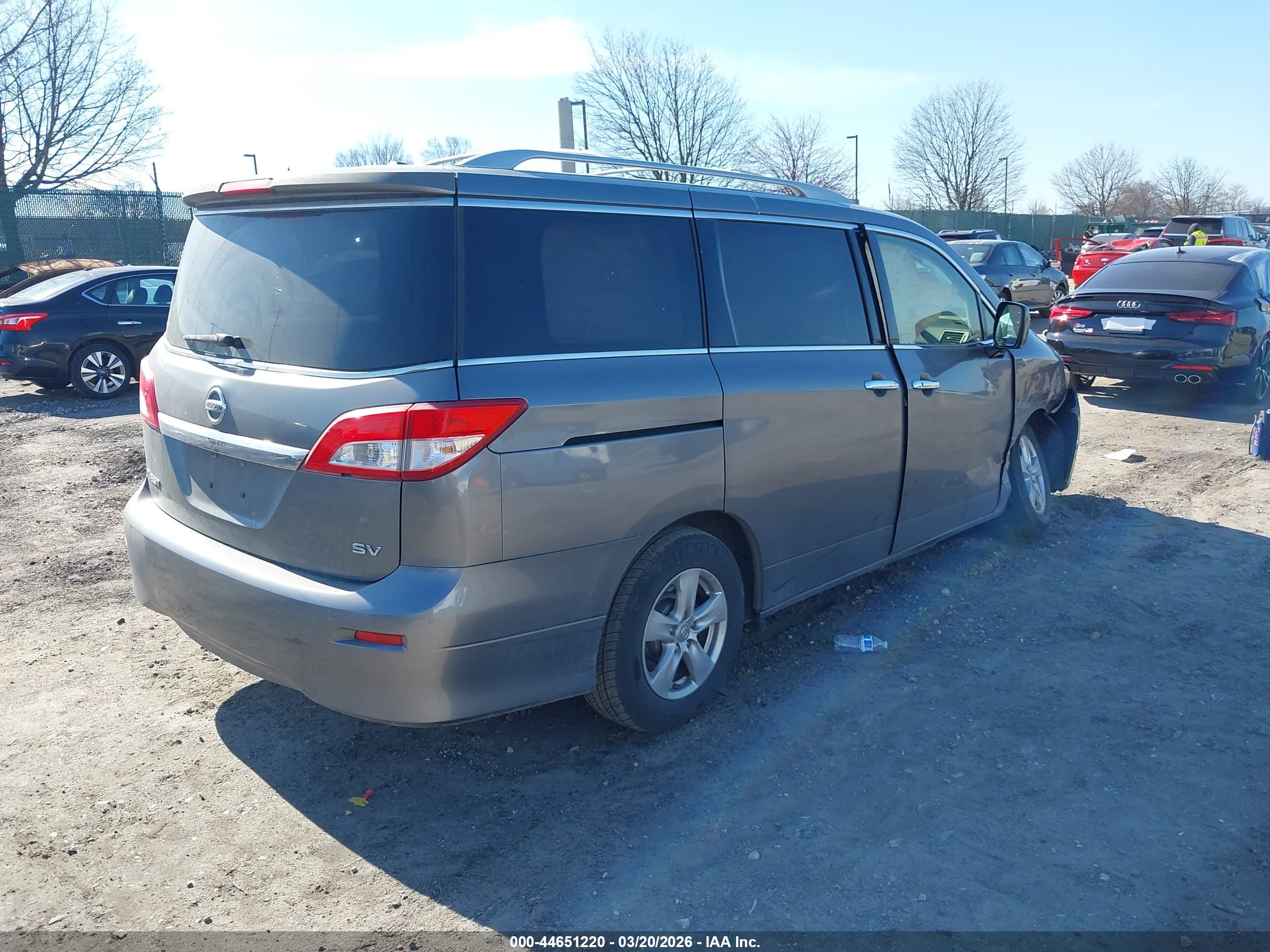 NISSAN QUEST image 4