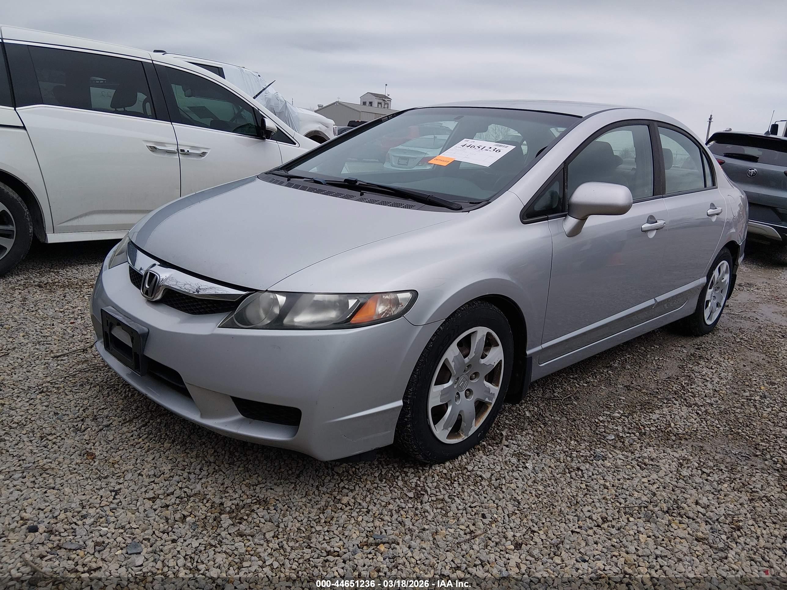 HONDA CIVIC image 2