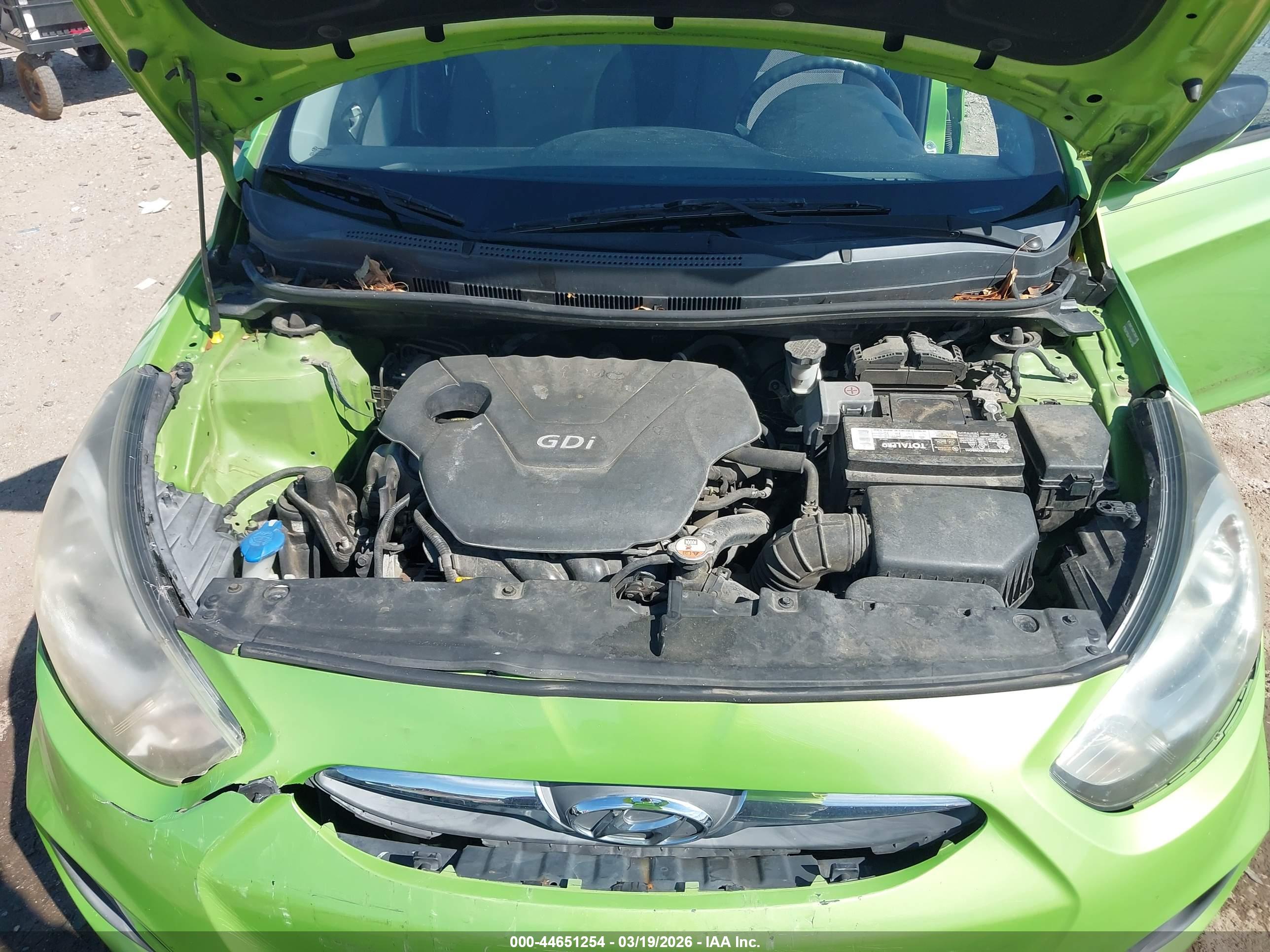 HYUNDAI ACCENT image 10