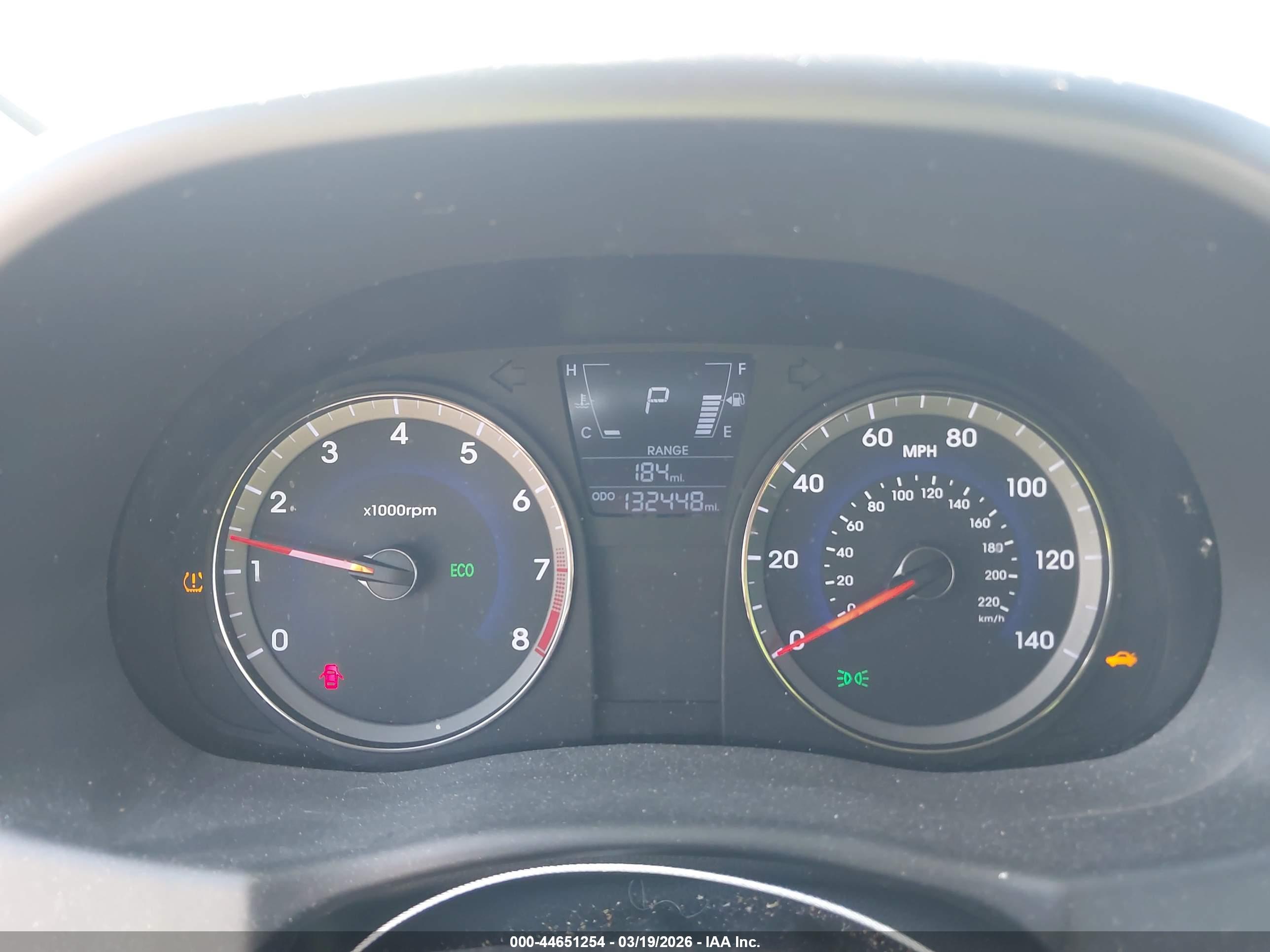 HYUNDAI ACCENT image 7